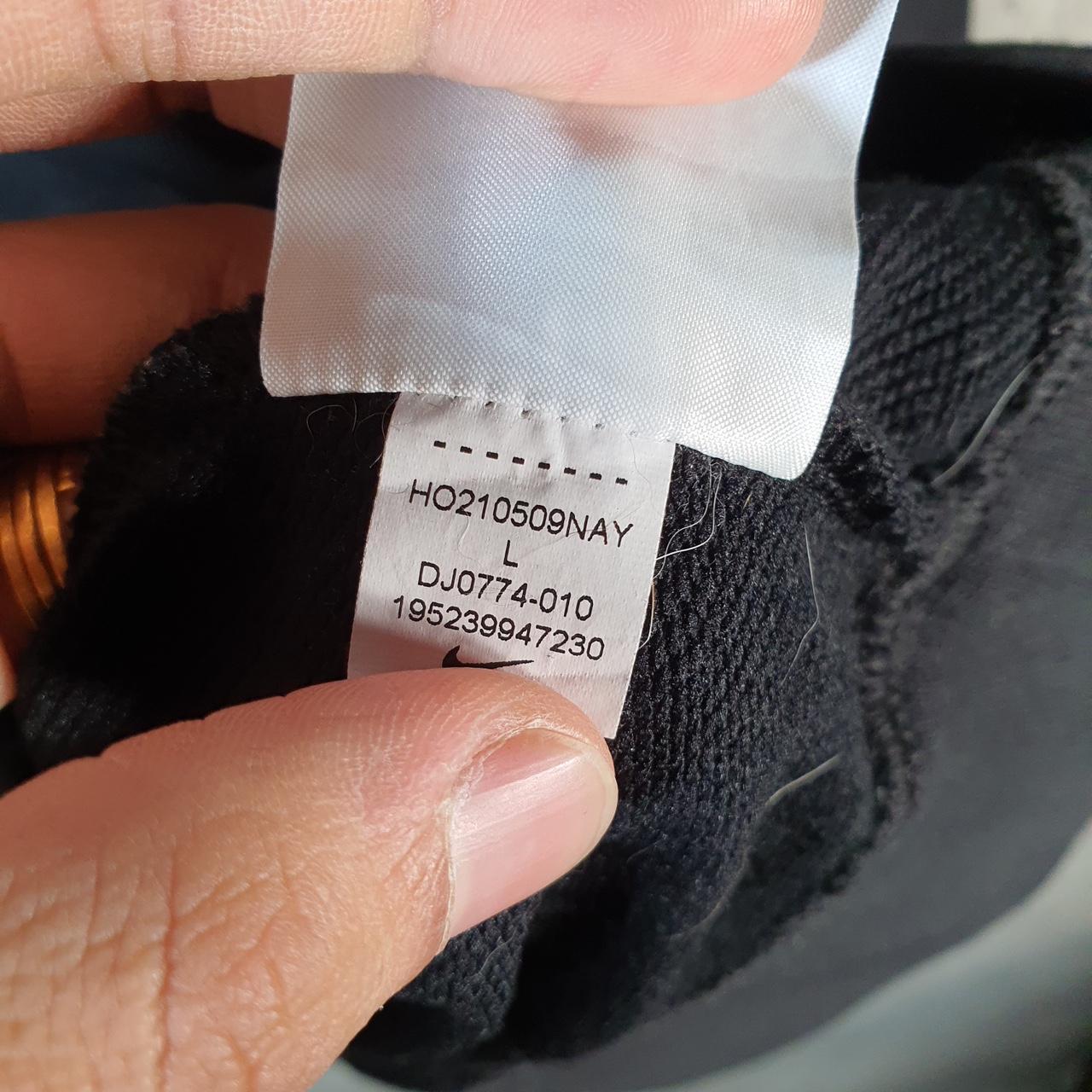 Vintage Nike Cropped Centre Swoosh Sweatshirt Womens Large Black Y2K Pullover