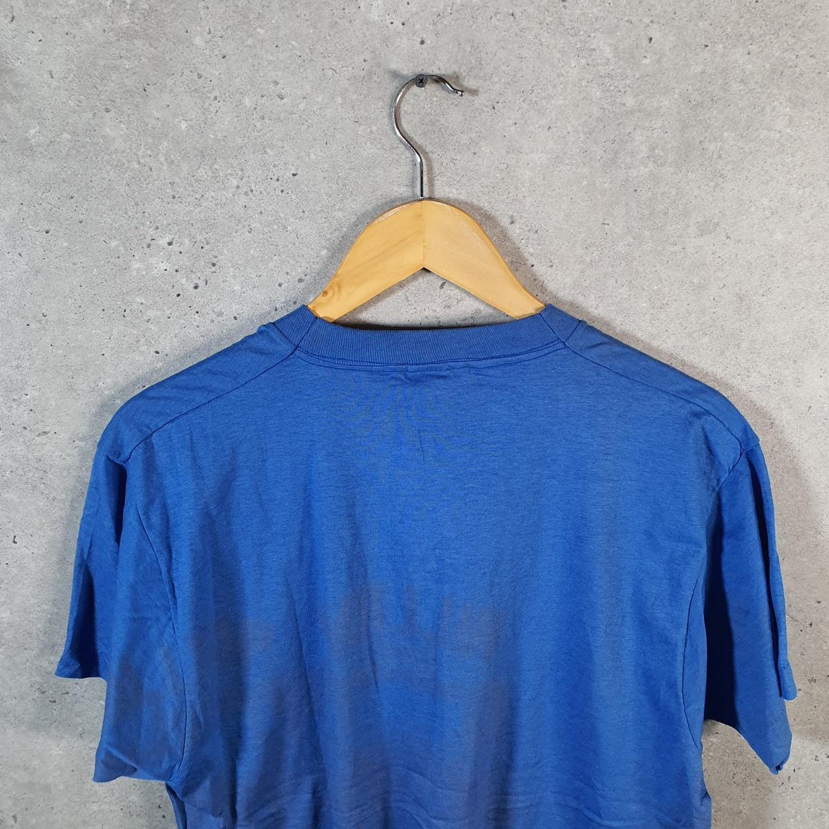 Vintage Screen Stars Hilltop Centre USA Single Stitch T Shirt Men’s Large Blue Big Fish Vintage