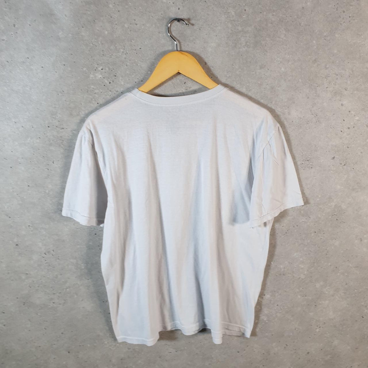 Vintage Levis Spellout T Shirt Shirt Men’s XS White Logo Athletic Casual