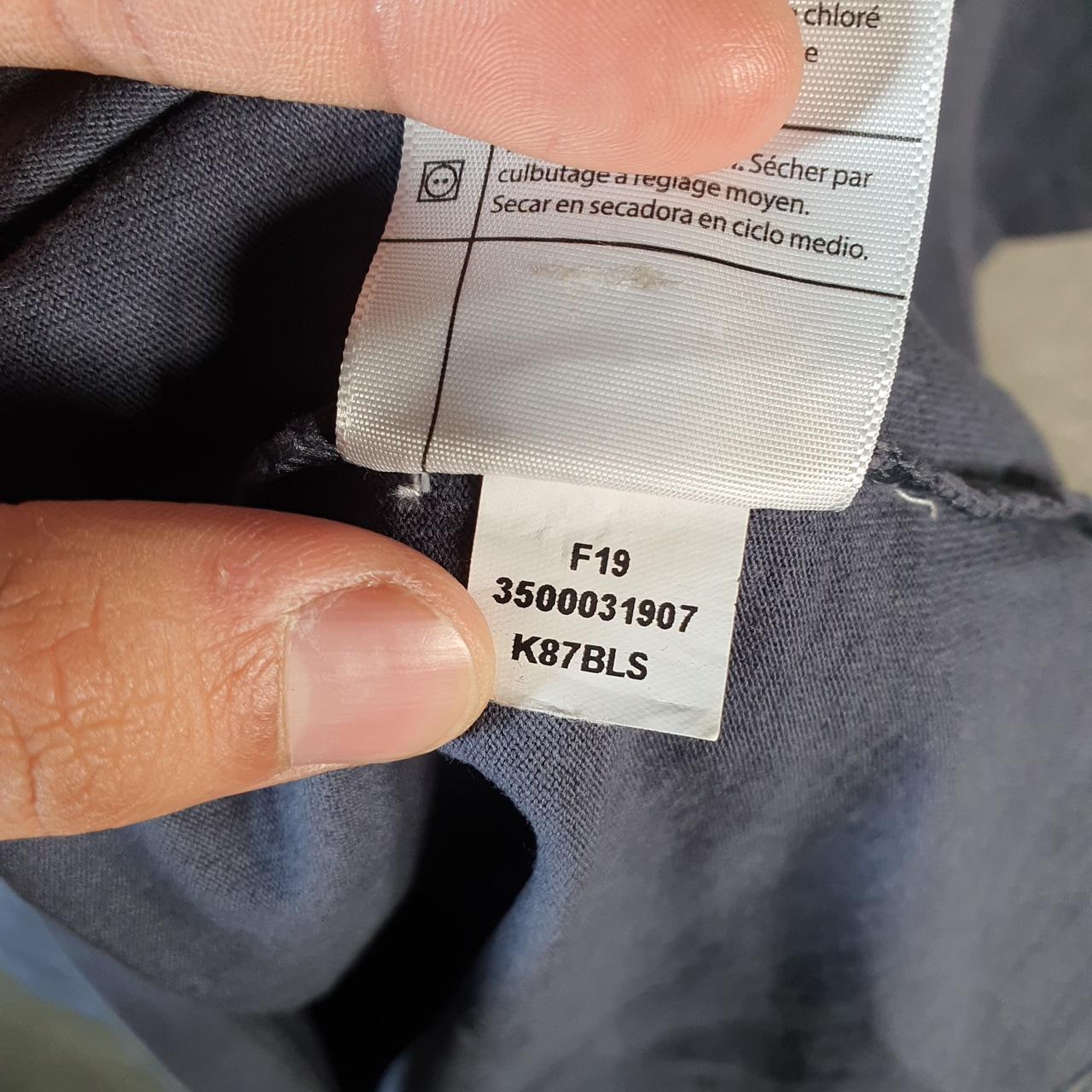 Vintage Carhartt Pocket T Shirt Men’s Large Navy Blue Workwear Chore Utility Original Fit