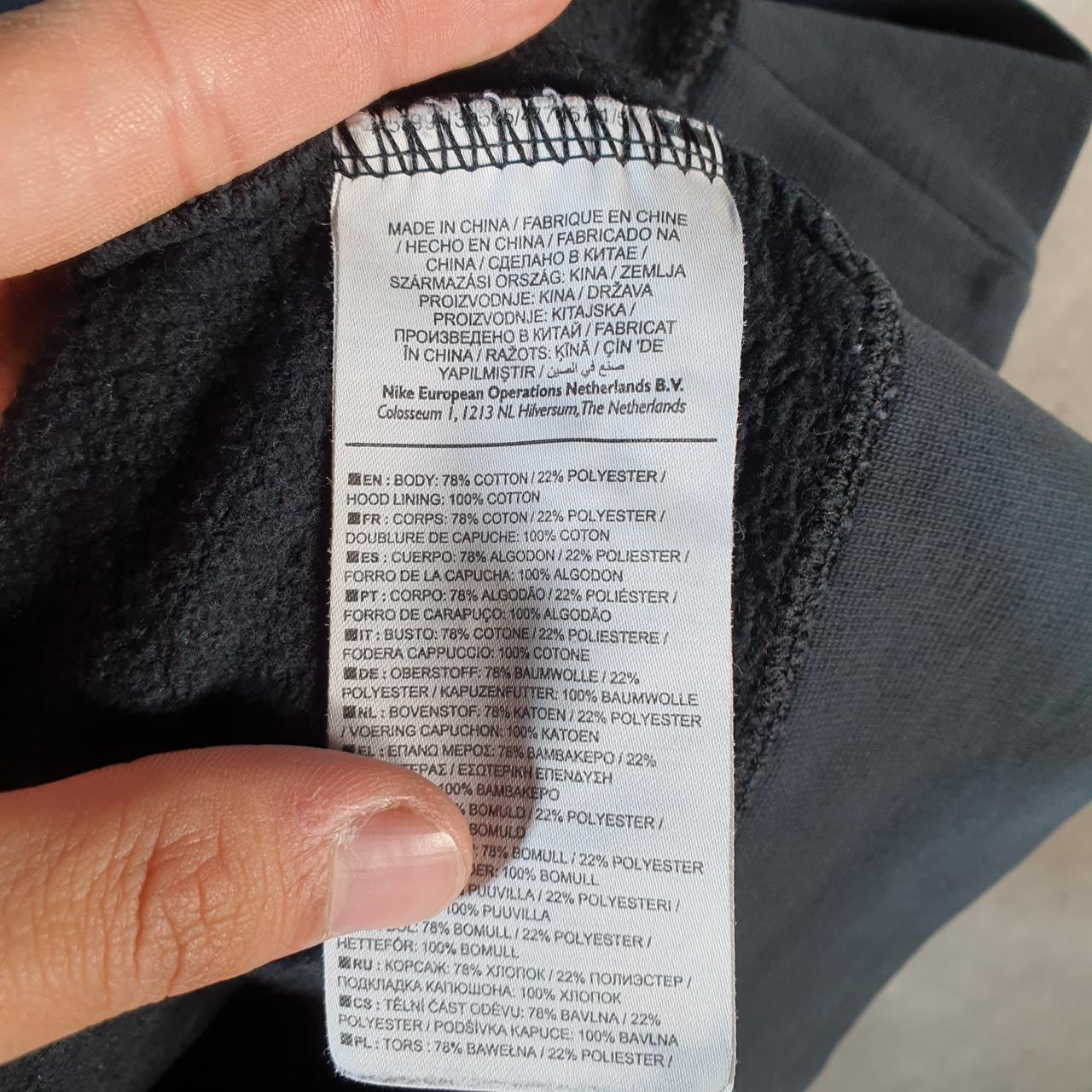 Vintage Nike SB Hoodie Mens Medium Slim Black Swoosh Y2K Pullover Logo