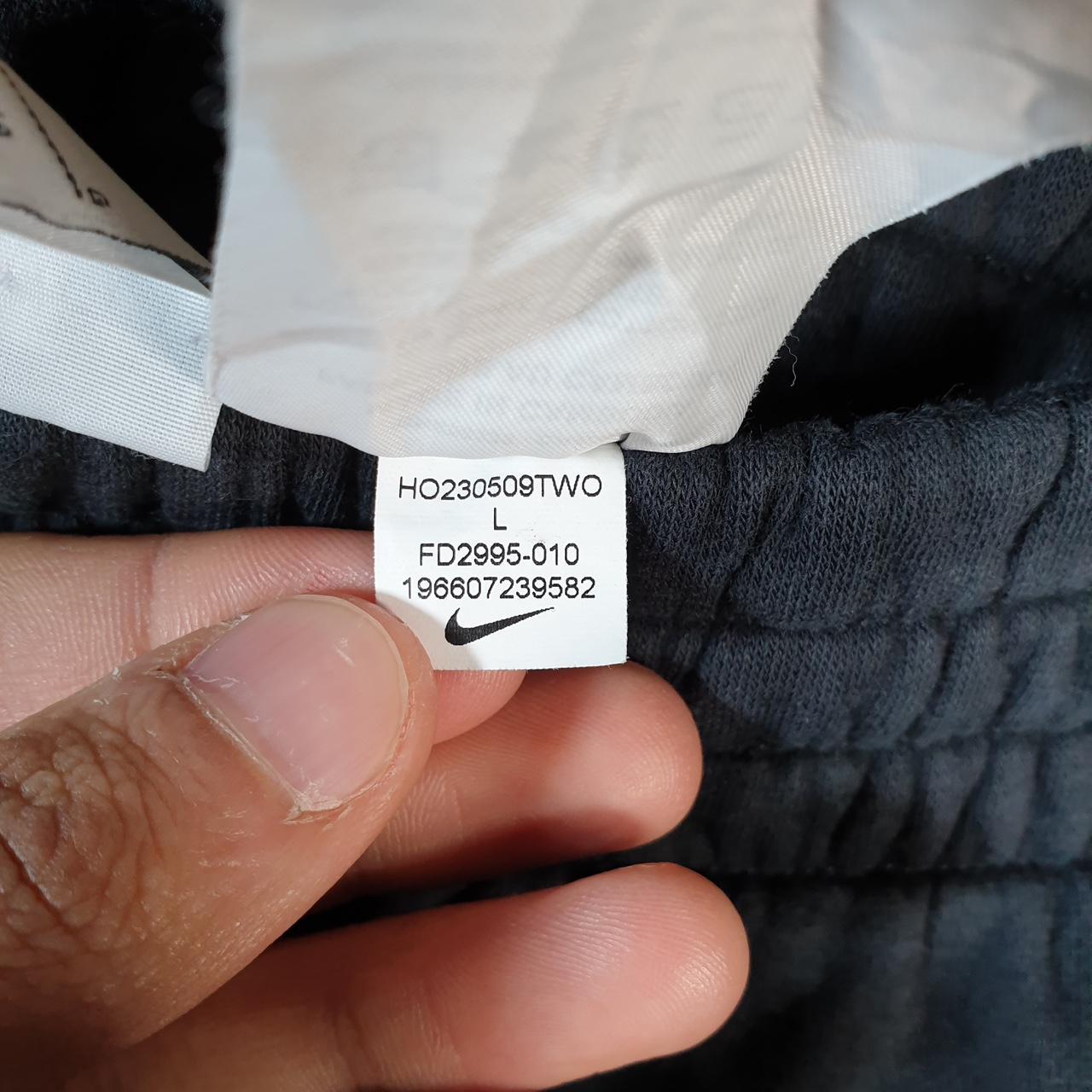 Vintage Nike Club Sweatpant Joggers Womens Large Black Swoosh Sports Tracksuit Big Fish Vintage