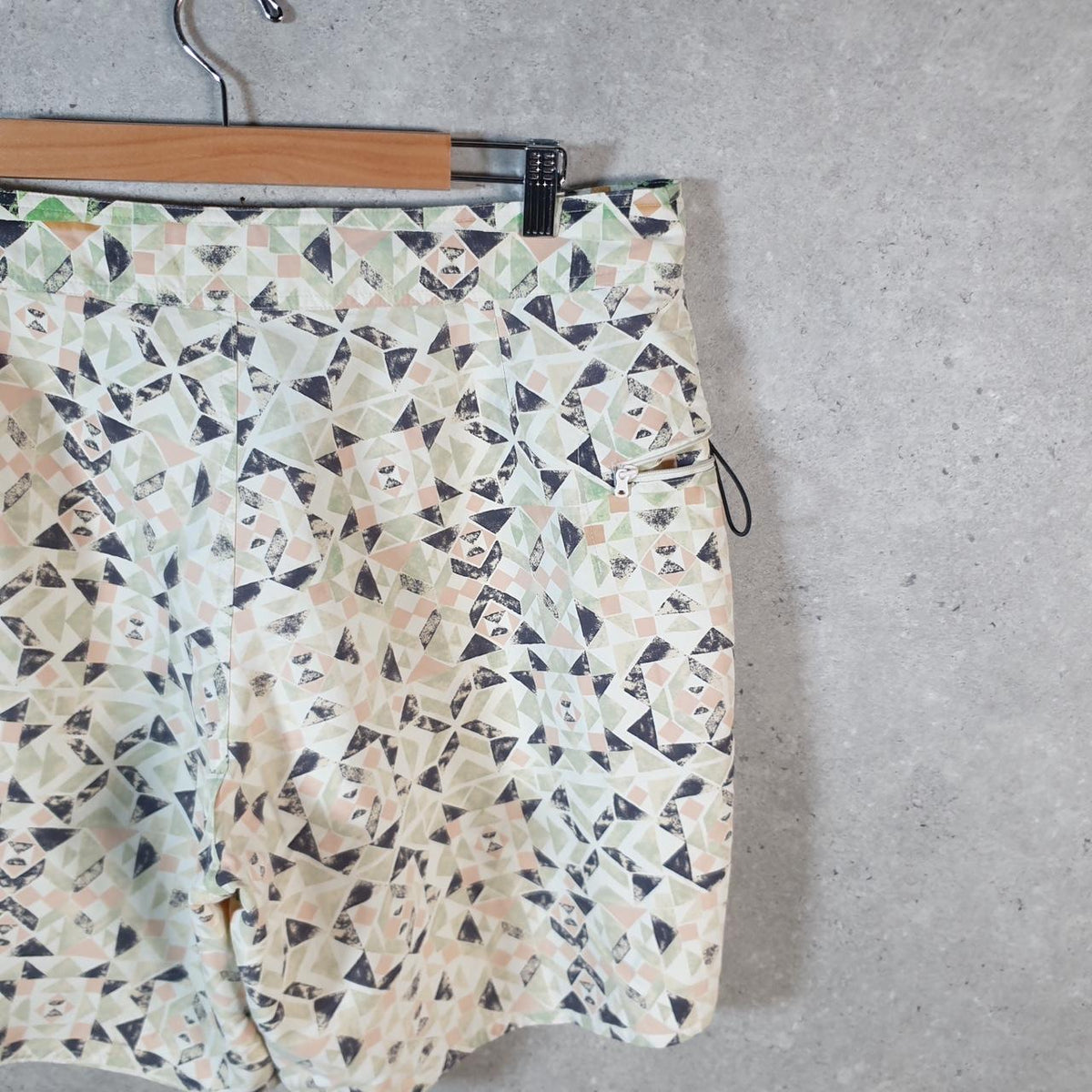 Vintage Patagonia Baggies Shorts Jorts Cargo Mens W36 Fishing All Over Print Cotton A4785