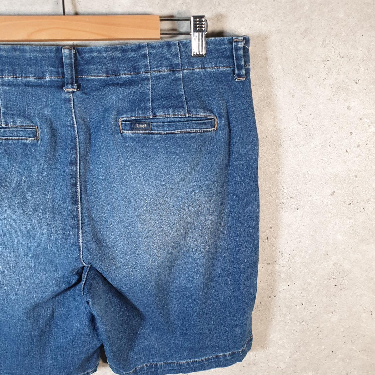 Vintage Lee Baggy Shorts Jorts Cargo Womens W34 Blue Relaxed Denim
