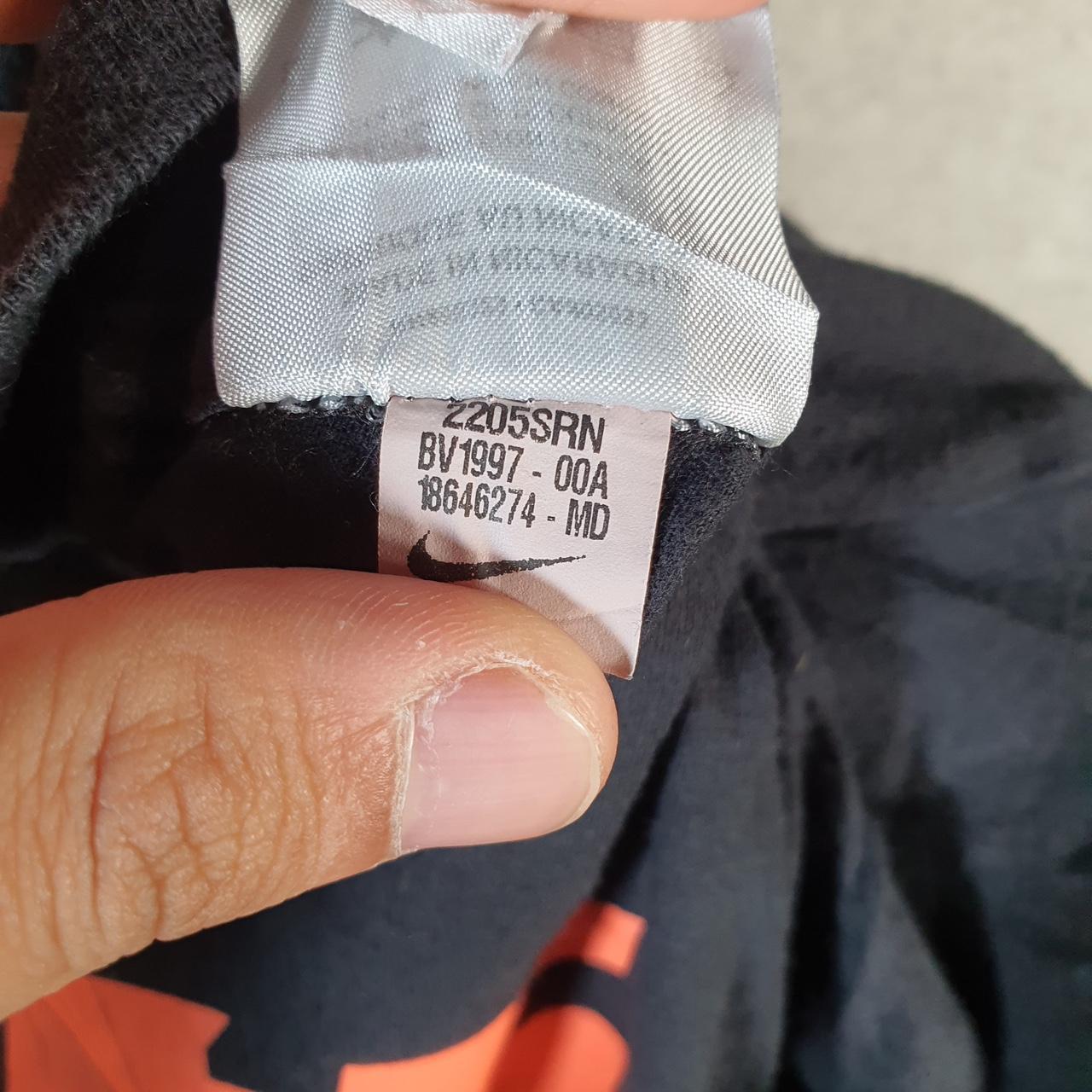 Vintage Nike Spellout Graphic T Shirt Men’s Medium Black Swoosh Athletic