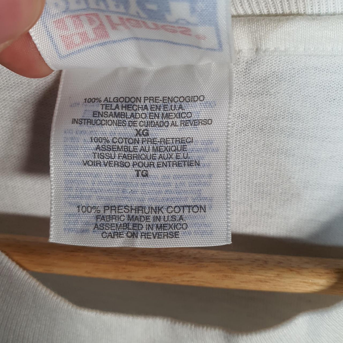 Vintage Hanes Beefy Hauling Ass After Bass USA 90s Single Stitch T Shirt Men’s XL White C9256