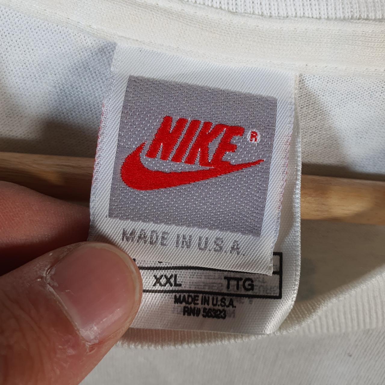 Vintage Nike Football 90s USA Spellout Single Stitch T Shirt Men’s 2XL White Big Fish Vintage