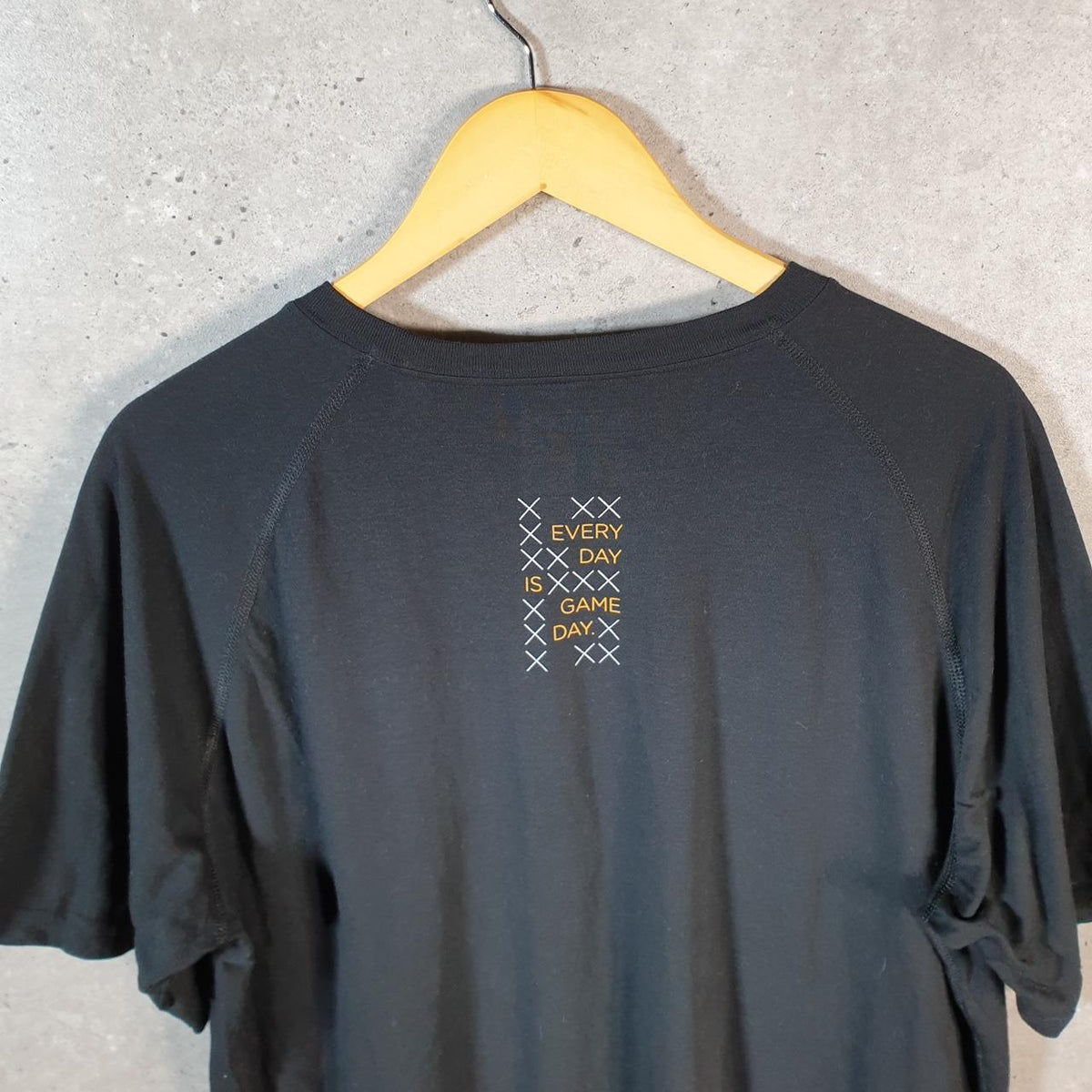 Vintage Adidas Ultimate Exos T Shirt Shirt Men’s XL Black Three Stripes Logo Athletic C9703