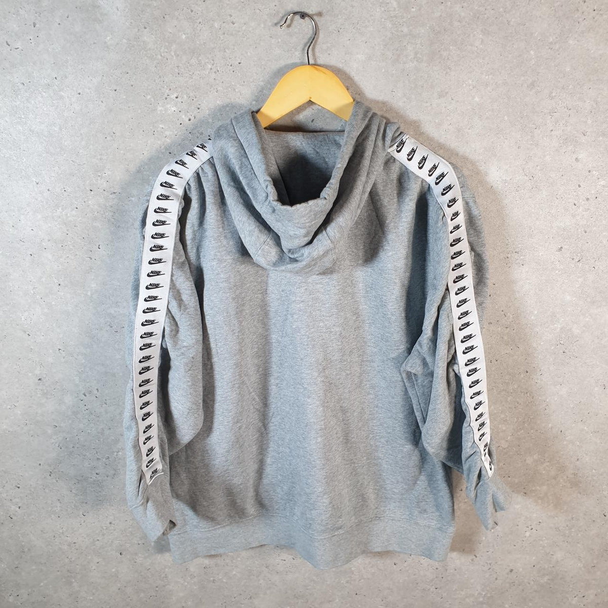 Vintage Nike Club Hoodie Womens Large Grey Centre Swoosh Y2K Pullover Logo