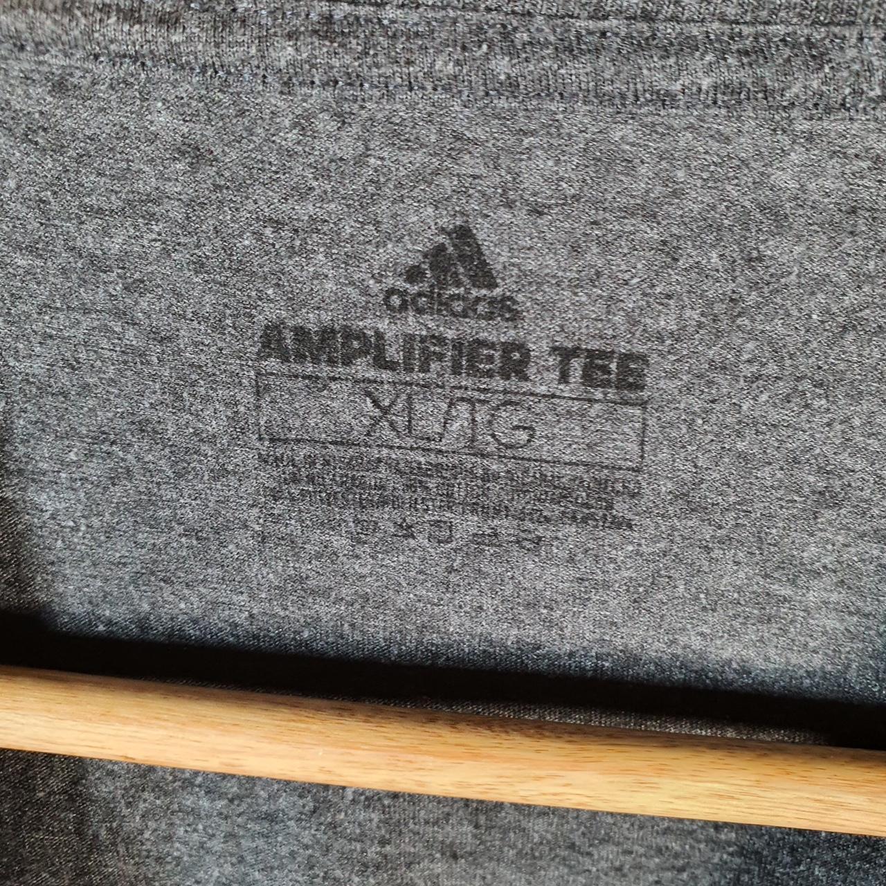 Vintage Adidas Amplifier Retro T Shirt Men’s XL Grey Three Stripes Logo