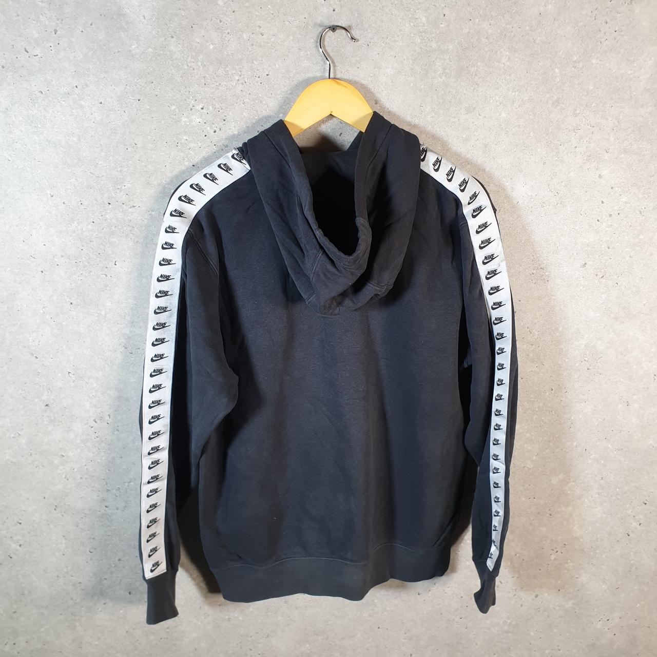 Vintage Nike Club Hoodie Men’s Small Black Centre Swoosh Y2K Pullover Sweatshirt Logo