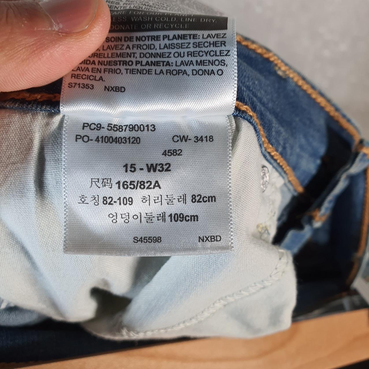 Vintage Levi’s Cut Off Baggy Shorts Jorts Cargo Womens W32 Blue Relaxed Denim