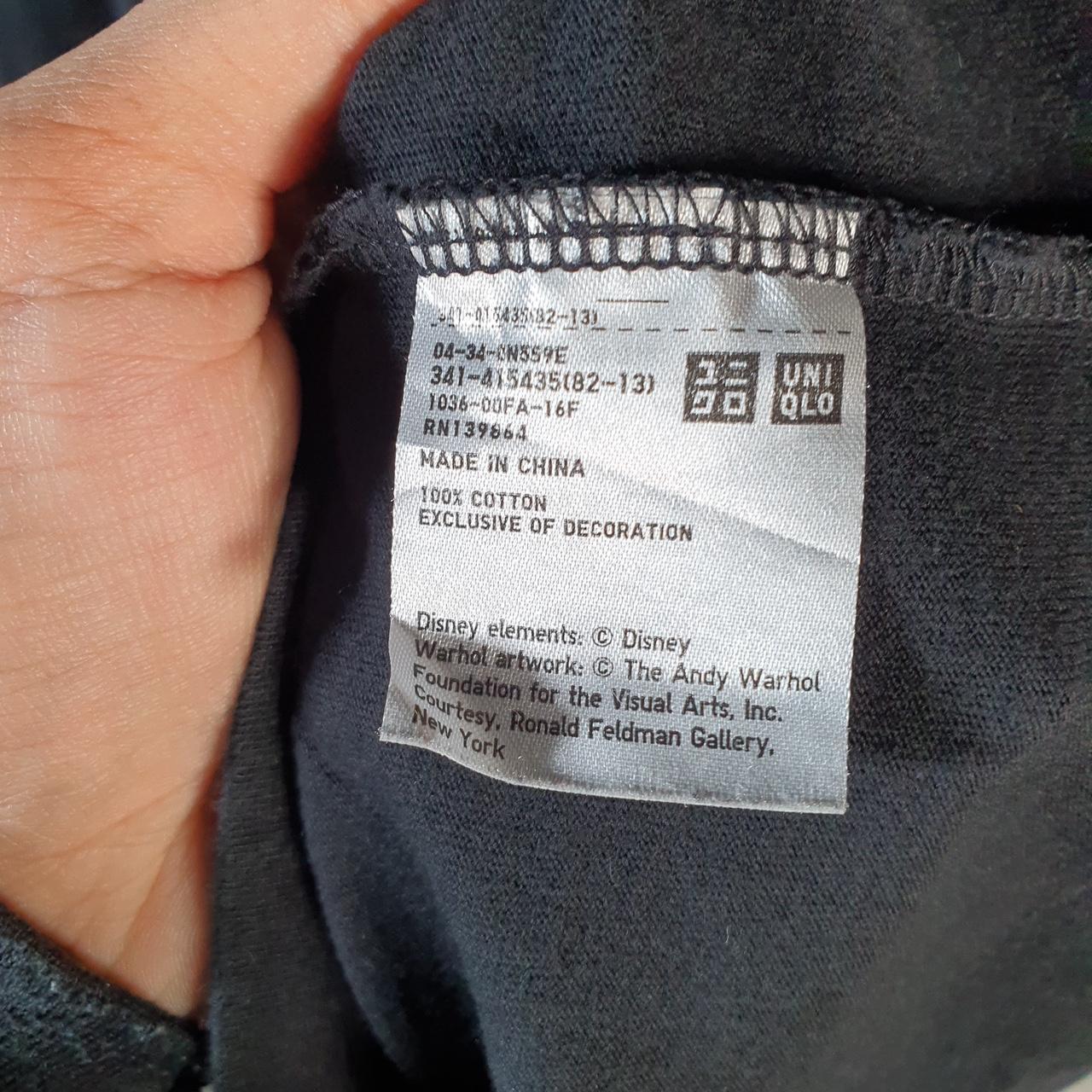 Vintage Disney Uniqlo Land Mickey Mouse T Shirt Men’s Medium Black Logo Graphic Cartoon