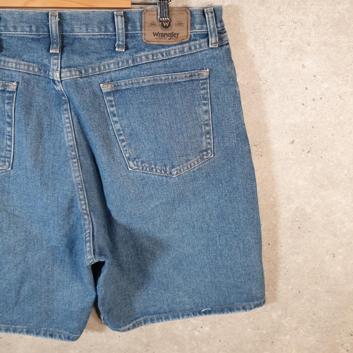Vintage Wrangler Denim Shorts Jorts Cargo Men’s W40 Blue Baggy Cotton