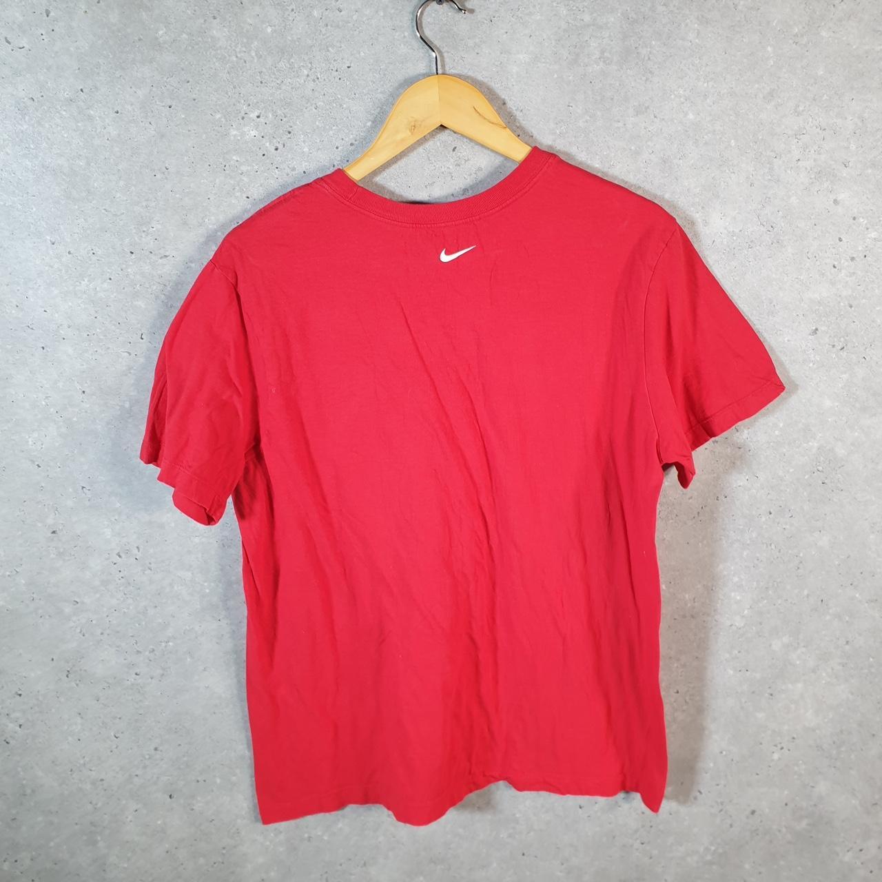 Vintage Nike T Shirt Men’s Medium Red Printed Single Swoosh Logo Athletic C8259