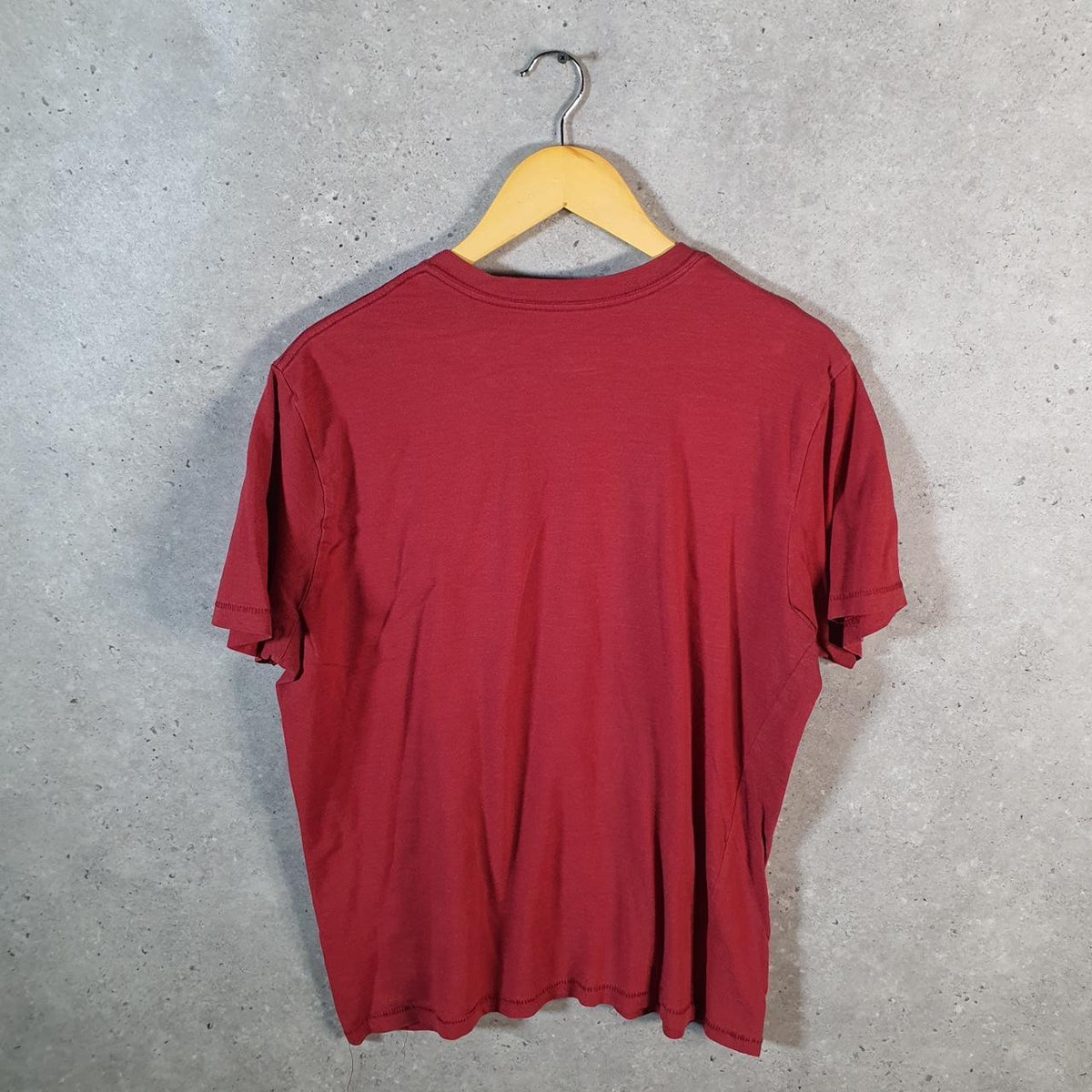 Vintage Gap T Shirt Men’s Large Burgundy Red Regular Fit Casual Blank