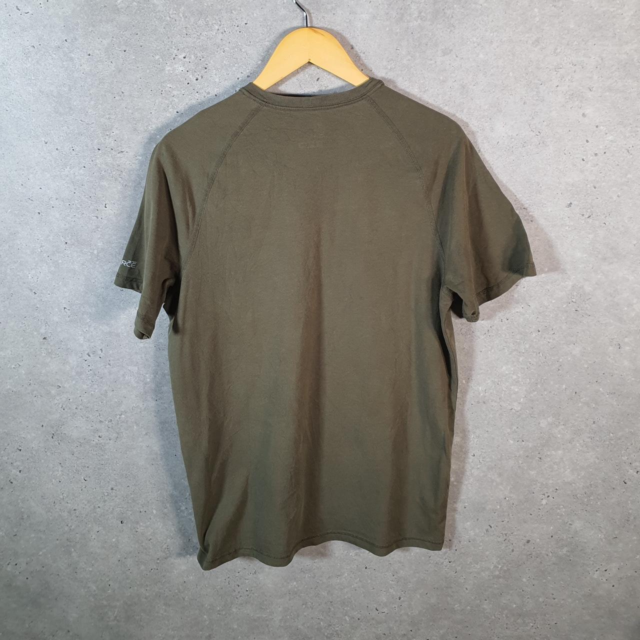 Vintage Carhartt Pocket T Shirt Men’s Medium Khaki Green Workwear Chore Utility Relaxed Fit C9269