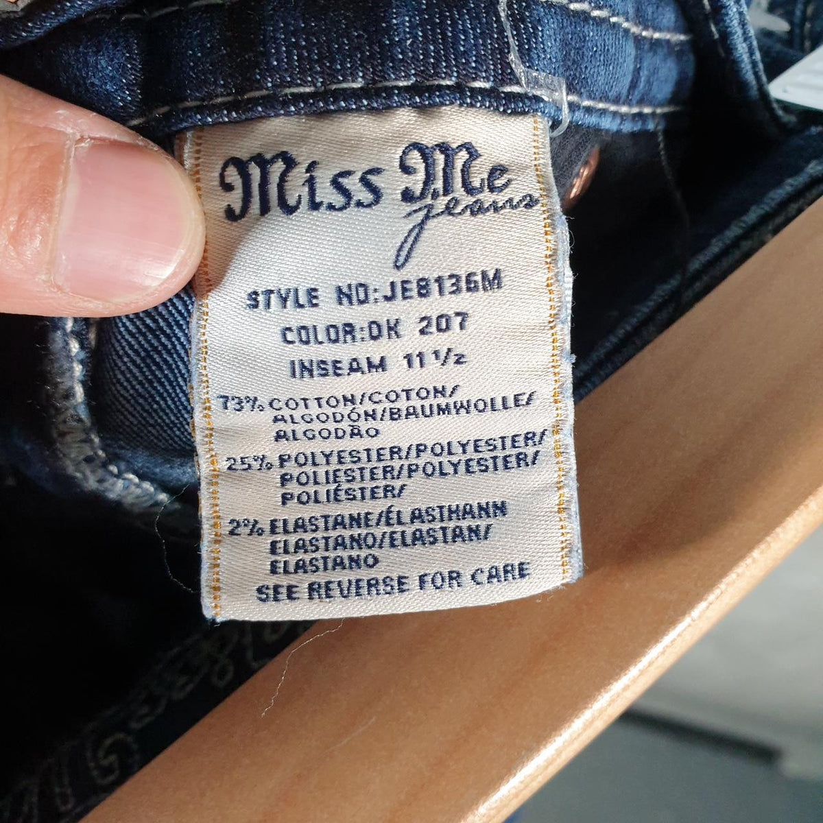 Vintage Miss Me Baggy Y2K Hip Hop Jeans Shorts Jorts Womens W24 Blue Denim Low Rise