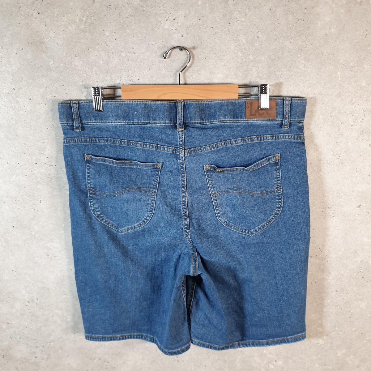 Vintage Lee Baggy Shorts Jorts Cargo Womens W38 Blue Relaxed Denim