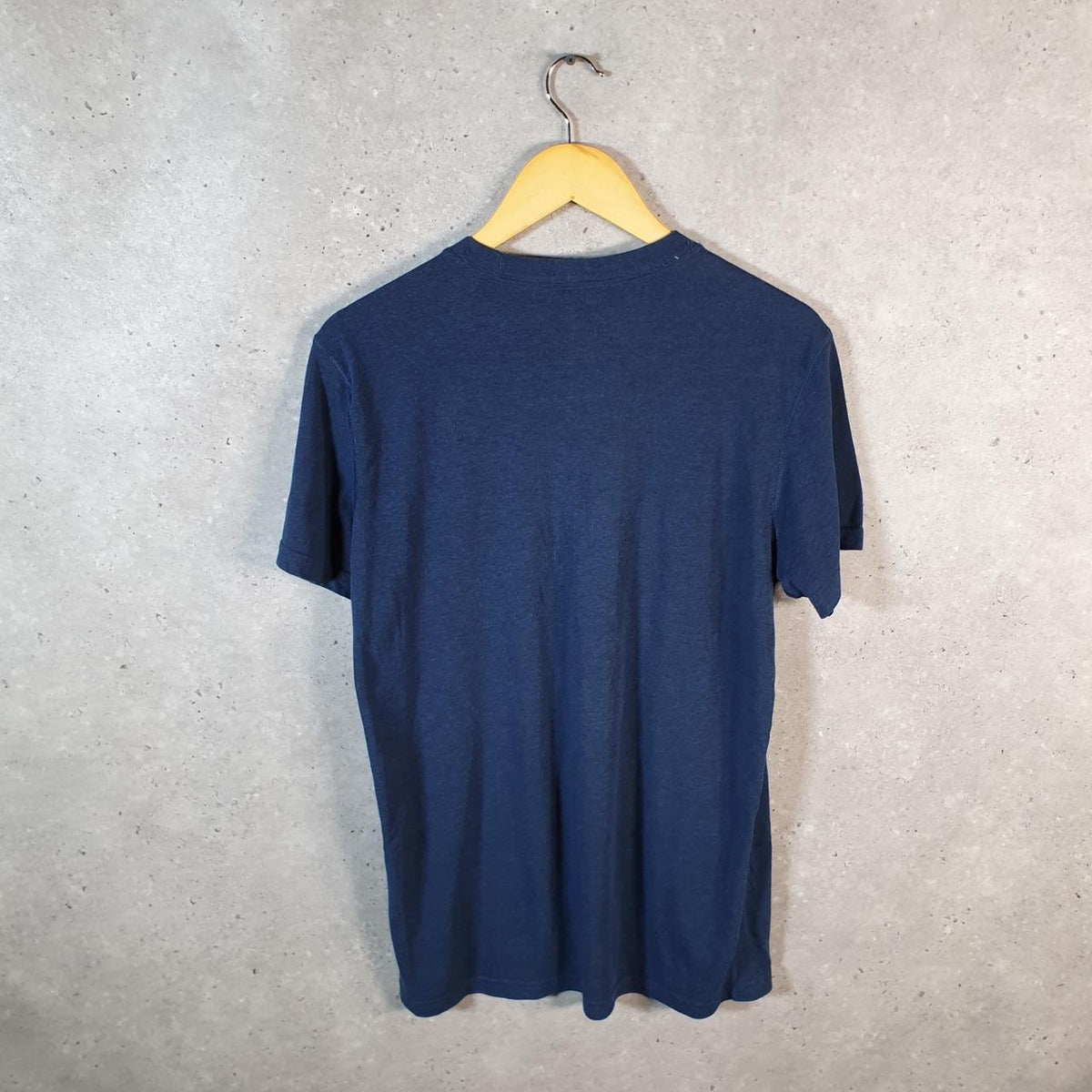 Vintage Adidas Ultimate 2.0 T Shirt Shirt Men’s Medium Blue Three Stripes Logo Athletic C9876