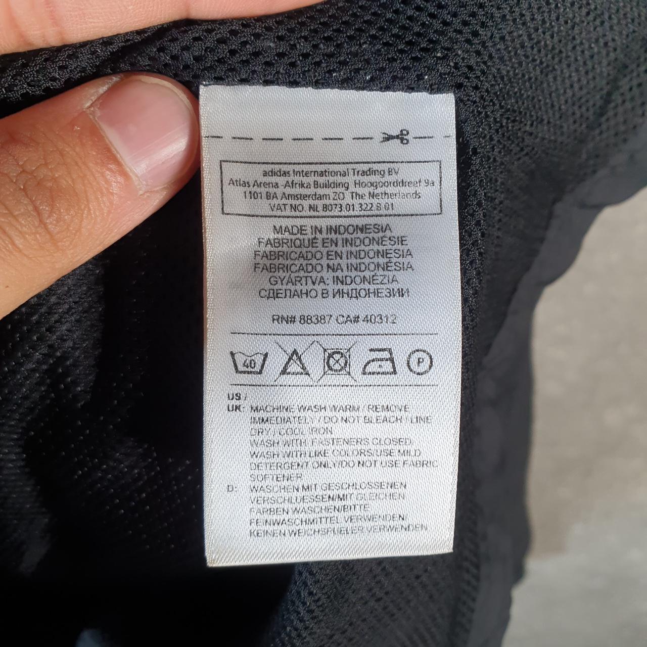 Vintage Adidas Windbreaker Track Jacket Womens XL Black USA Three Stripes Full Zip