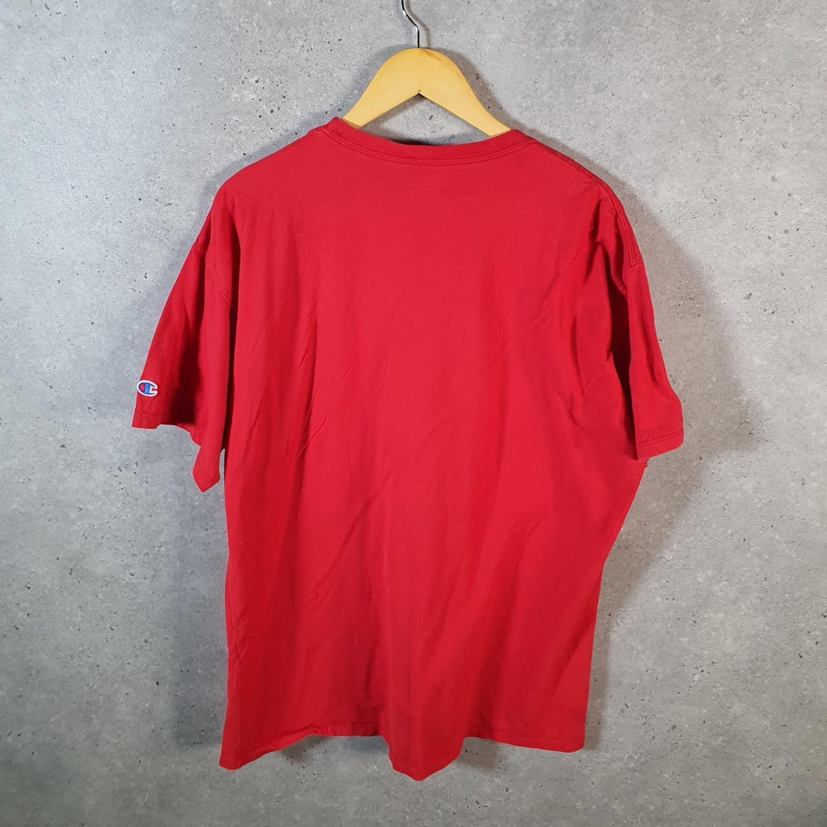 Vintage Champion Embroidered Spellout T Shirt Men’s XL Red American USA Athletic