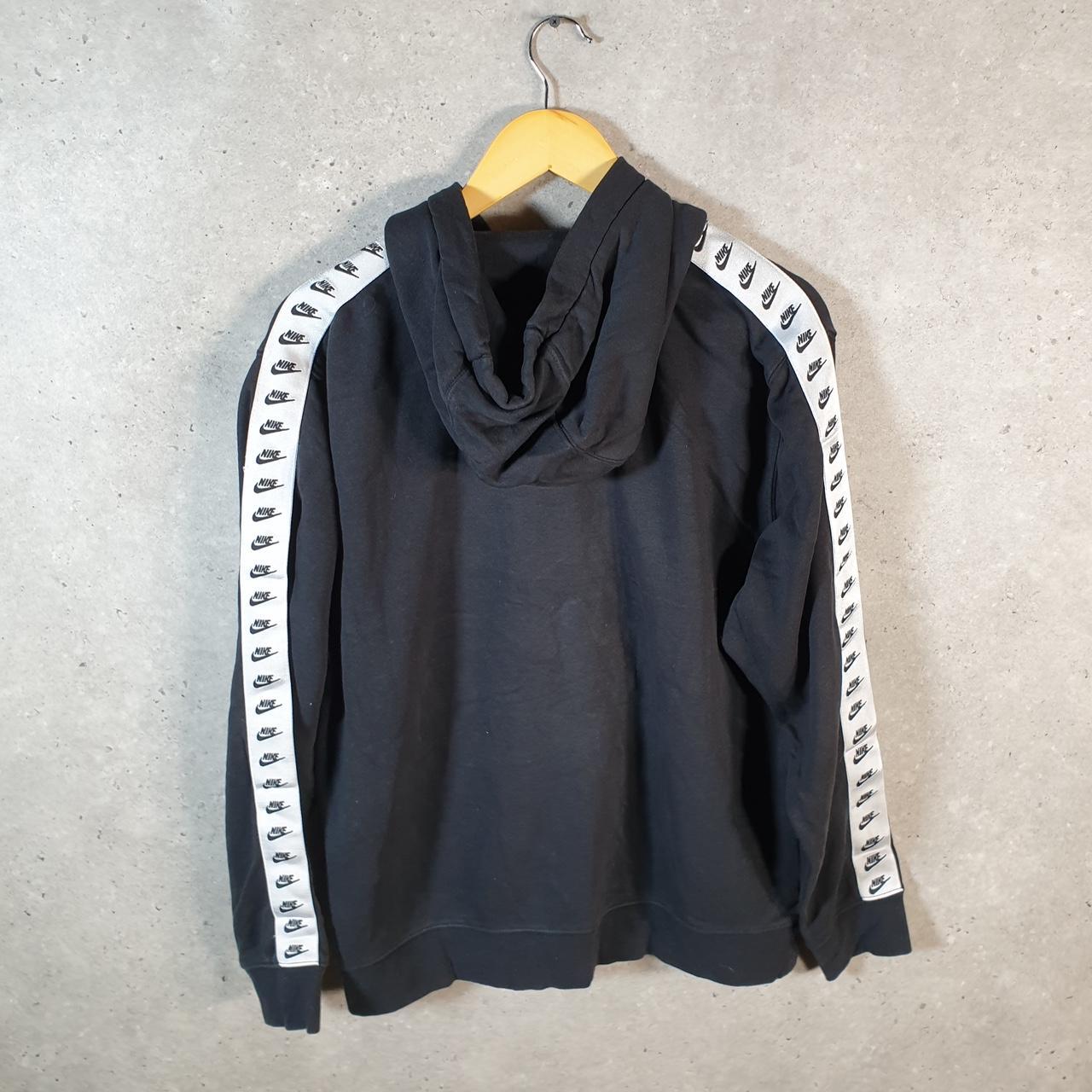 Vintage Nike Club Hoodie Men’s Small Black Centre Swoosh Y2K Pullover Sweatshirt Logo