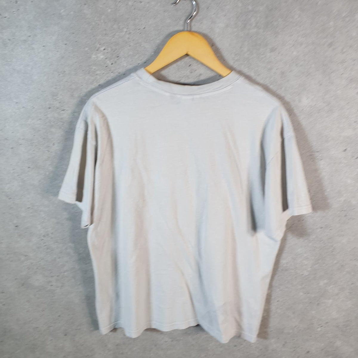 Vintage H&M California Athletics Disney Land Mickey Mouse T Shirt Men’s Medium White Logo