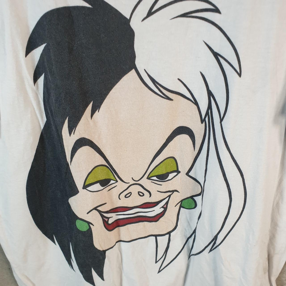 Vintage Cruella De Vil Disney Land Mickey Mouse T Shirt Men’s Large White Logo
