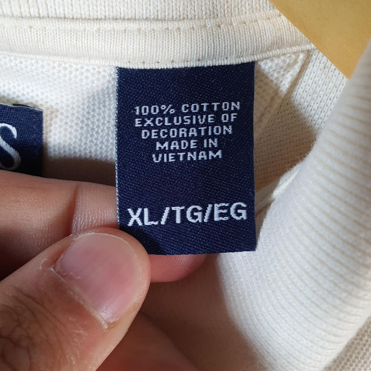 Vintage Chaps Ralph Lauren Polo Shirt Men’s XL White Regular Fit Embroidered Logo