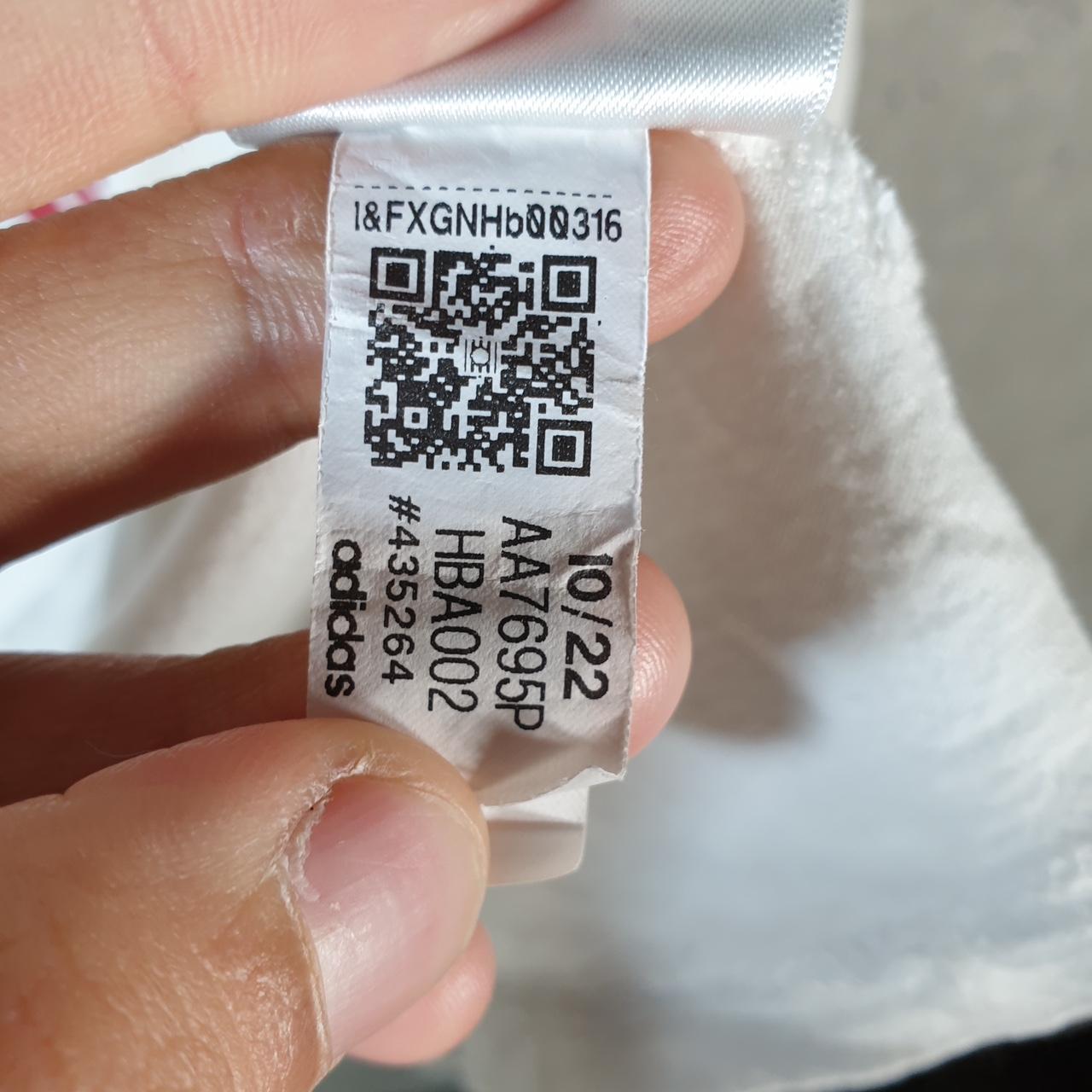 Vintage Adidas Spellout T Shirt Womens Large White Three Stripes Logo Athletic