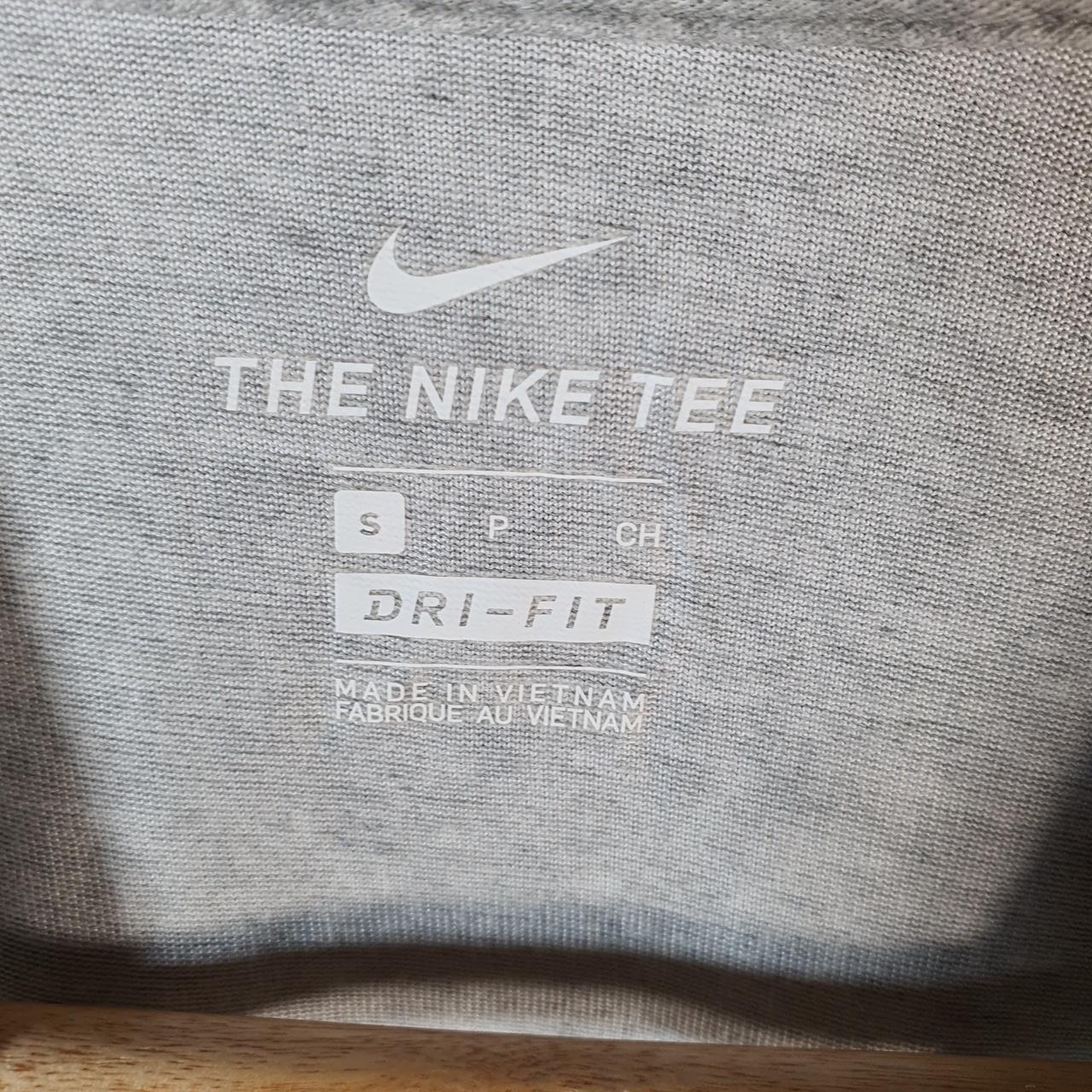 Vintage Nike Dri Fit Spellout Vest Men’s Small Grey Swoosh Athletic