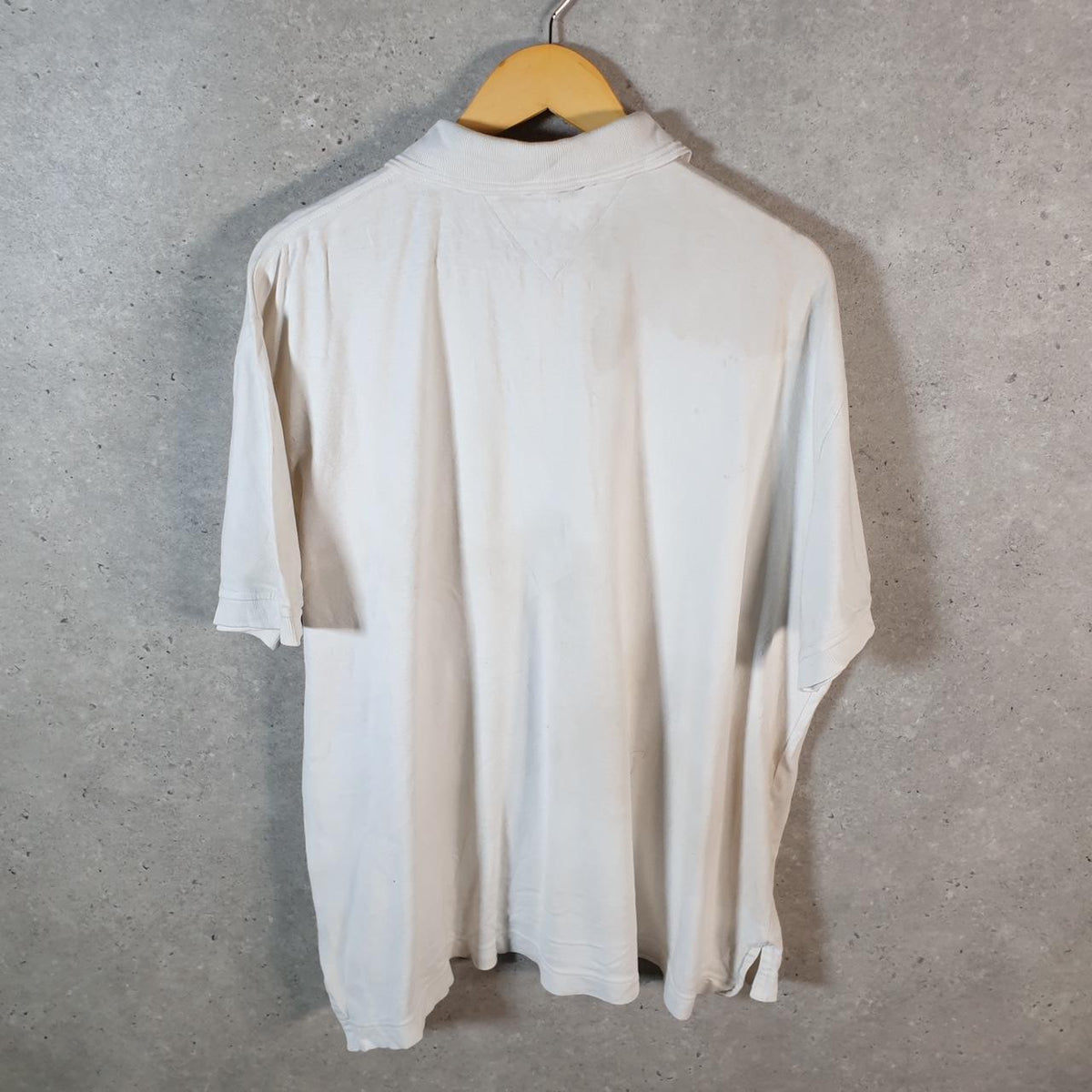Vintage Tommy Hilfiger Polo Shirt Men’s XL White Classic Fit Embroidered Logo