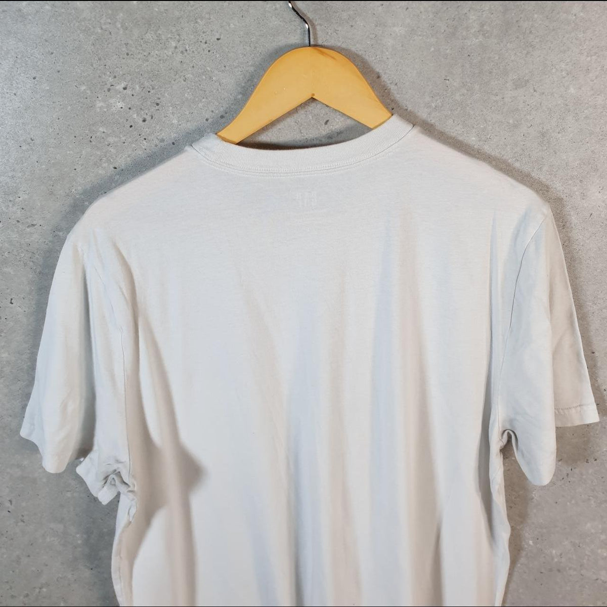 Vintage Gap T Shirt Shirt Men’s Large Beige Pocket Casual Logo Athletic C9922