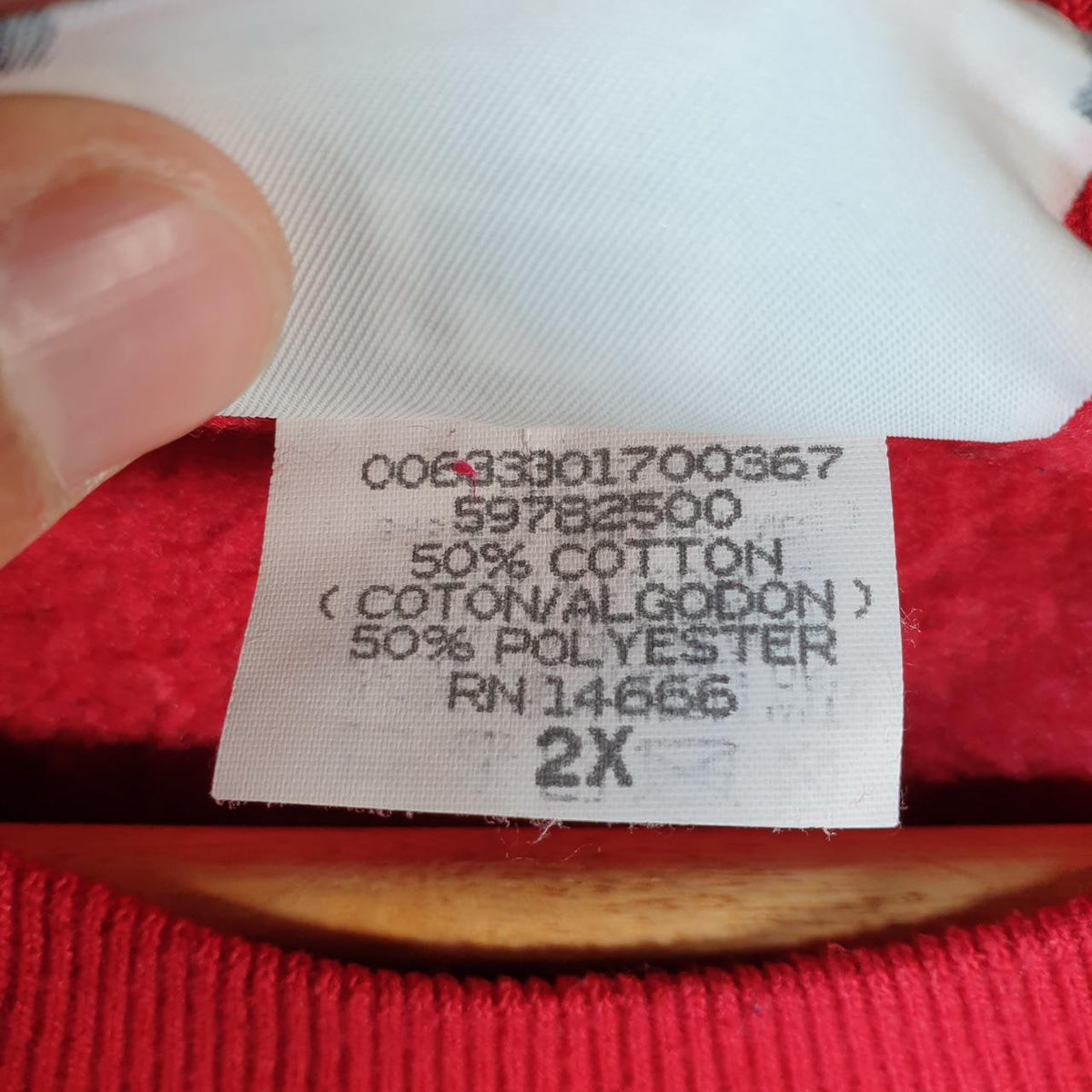 Vintage Lee Cotton Blend Sweatshirt Men’s XL Red USA Happy Holiday Westhampton Township