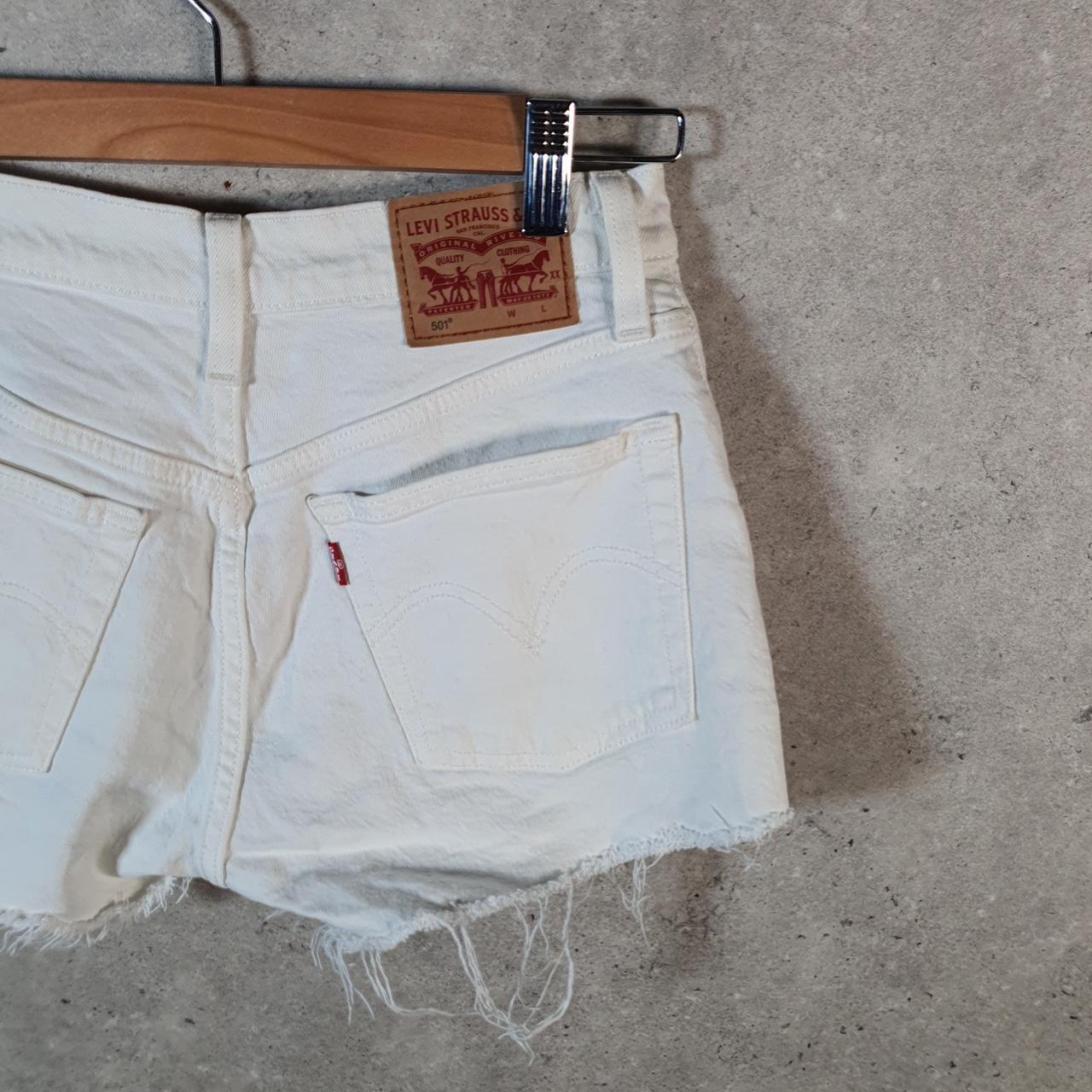Vintage Levi’s 501 Cut Off Shorts Jorts Cargo Womens W25 White Relaxed Denim