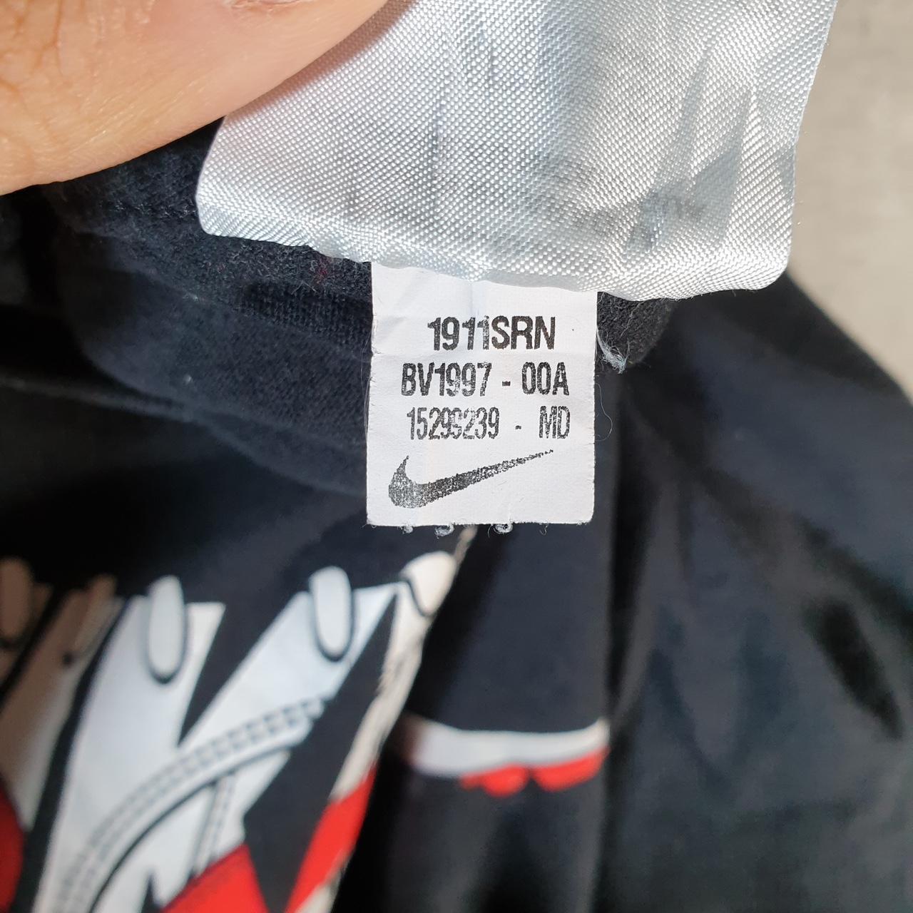 Vintage Nike Airmax Trainer T Shirt Men’s Medium Black Logo Swoosh Athletic