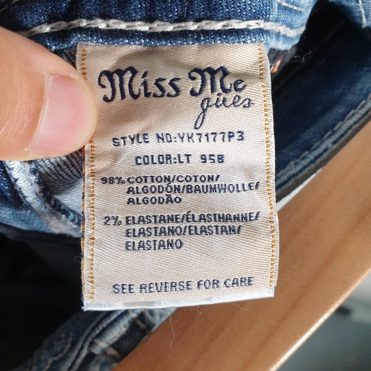 Vintage Miss Me Baggy Y2K Hip Hop Jeans Shorts Jorts Womens W24 Blue Denim Low Rise