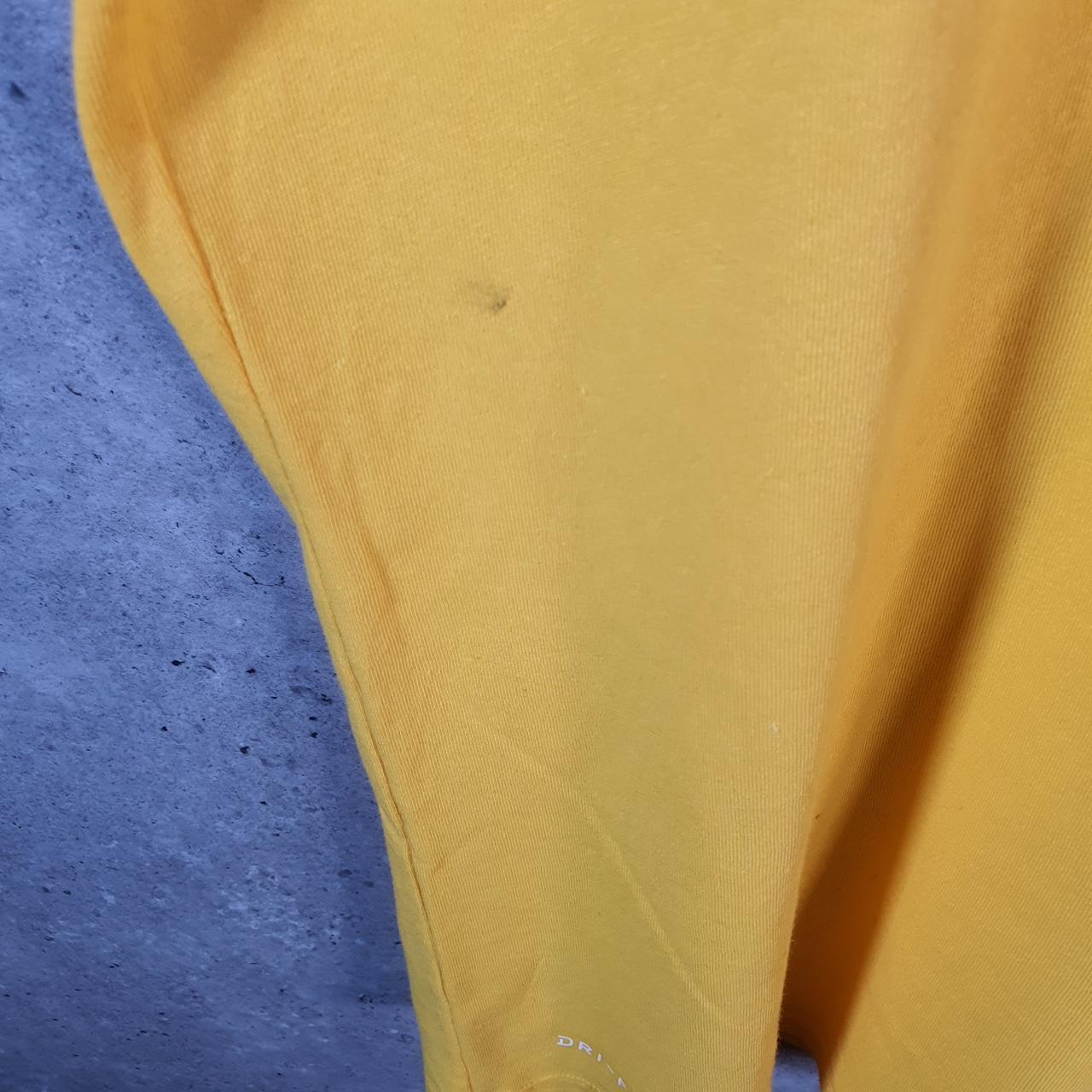 Vintage Nike Dri Fit T Shirt Men’s Small Yellow Logo Printed Swoosh Athletic