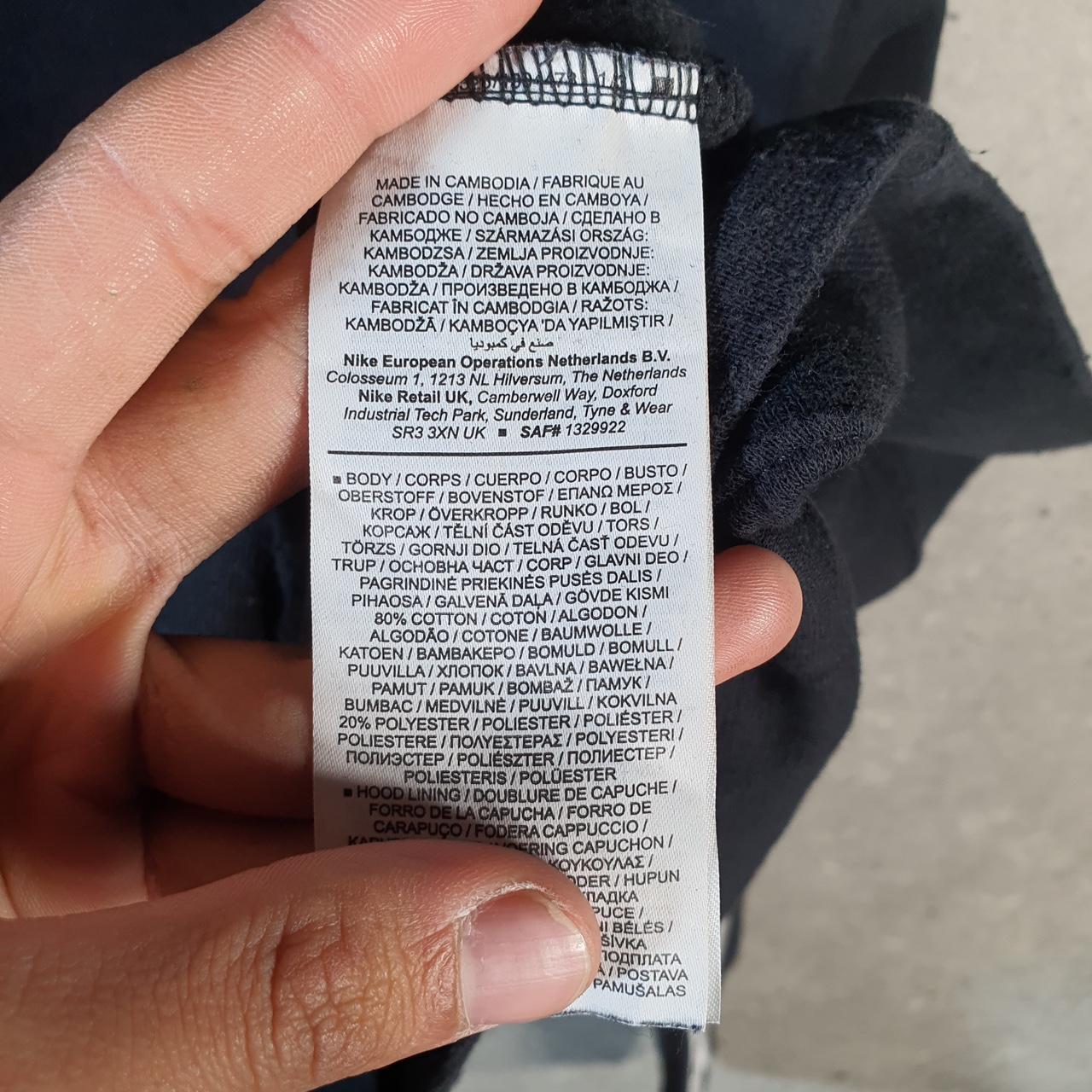 Vintage Nike Club Hoodie Men’s Large Black Centre Swoosh Y2K Pullover Sweatshirt Logo