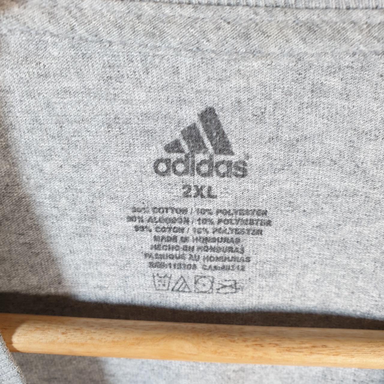 Vintage Adidas Spellout T Shirt Men’s 2XL Grey Three Stripes Logo Athletic