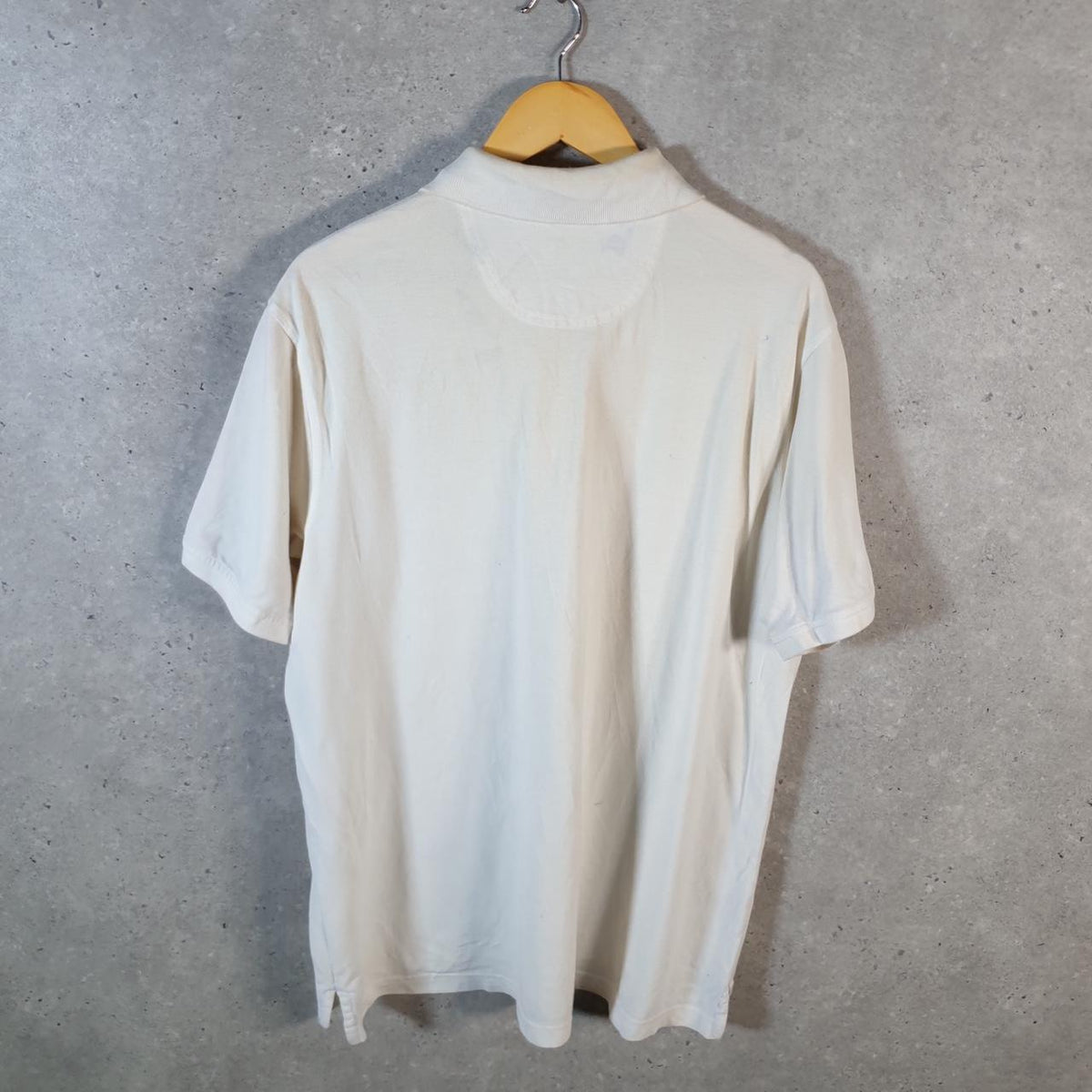 Vintage Izod Polo Shirt Men’s XL White Custom Fit Embroidered Logo