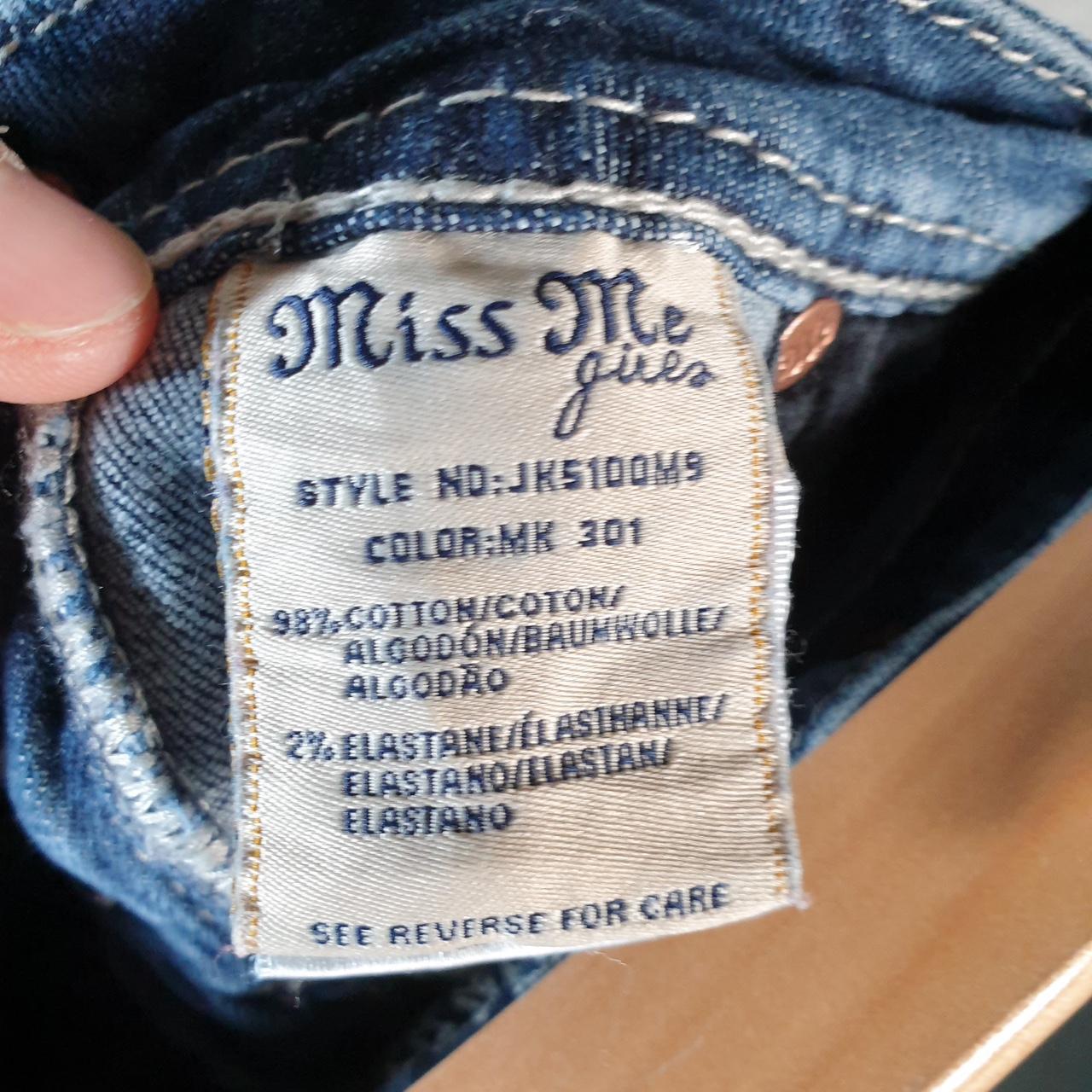 Vintage Miss Me Baggy Y2K Hip Hop Jeans Shorts Jorts Womens W24 Blue Denim Low Rise