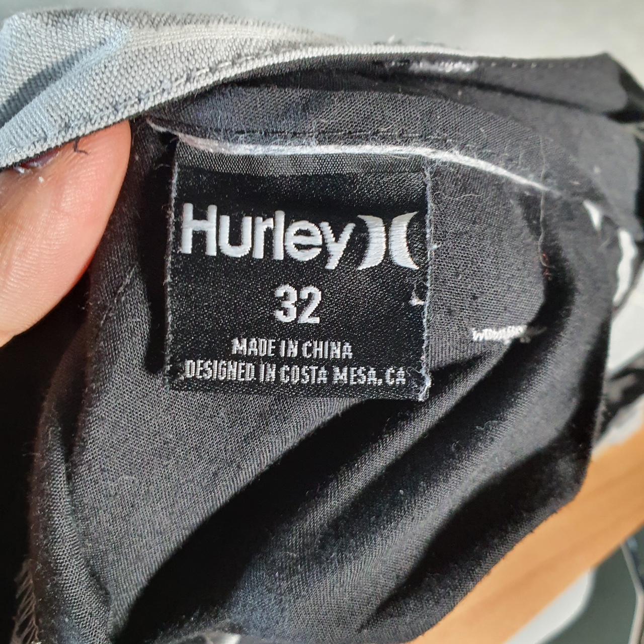 Vintage Hurley Chino Shorts Jorts Cargo Men’s W32 Grey Striped Baggy Cotton A4325