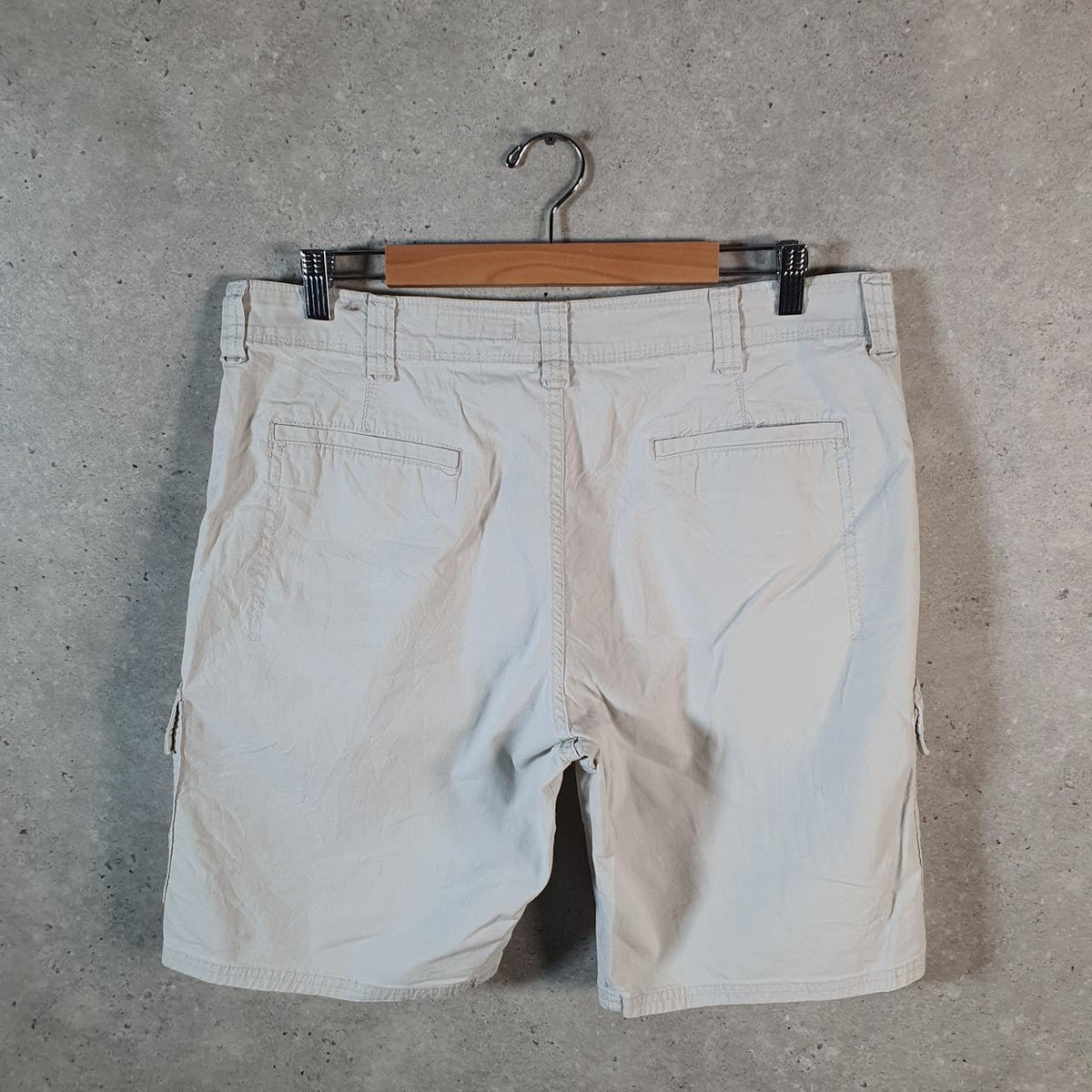 Vintage Wrangler Chino Shorts Jorts Cargo Men’s W36 Beige Baggy Cotton A4433