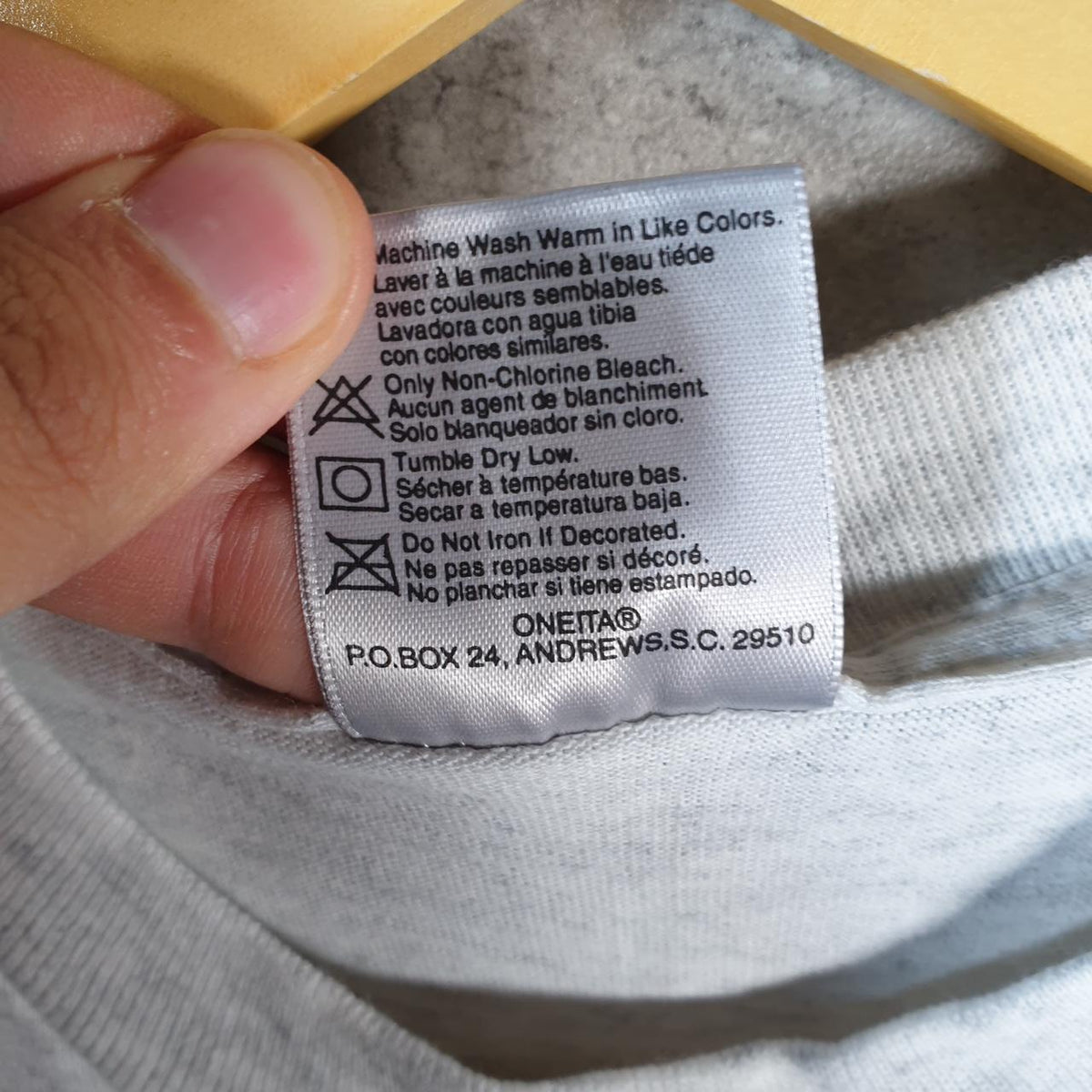 Vintage Oneita Power Morrissette Family 1985 USA Single Stitch T Shirt Men’s Medium Grey