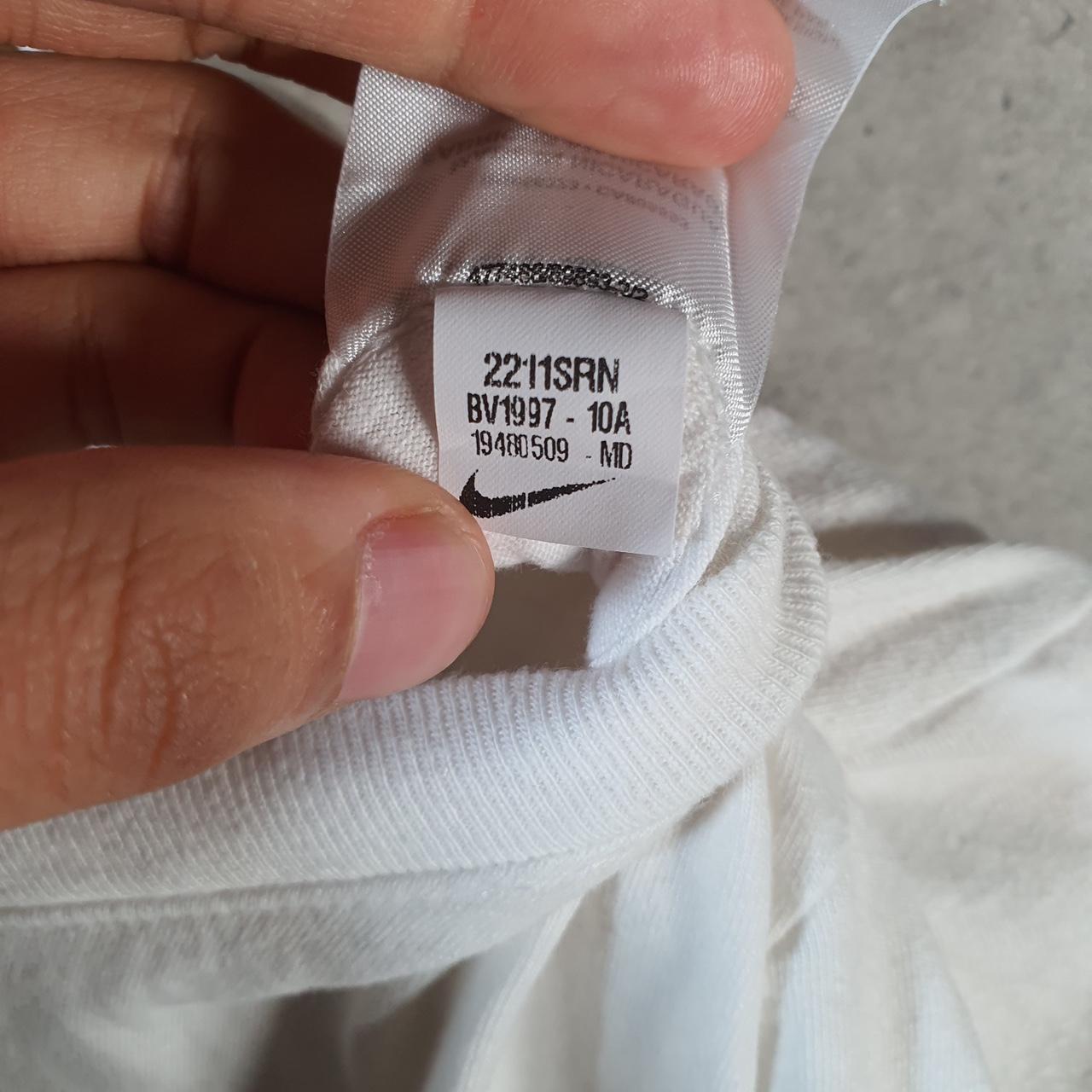 Vintage Nike Soccer Camp T Shirt Men’s Medium White Logo Swoosh Athletic