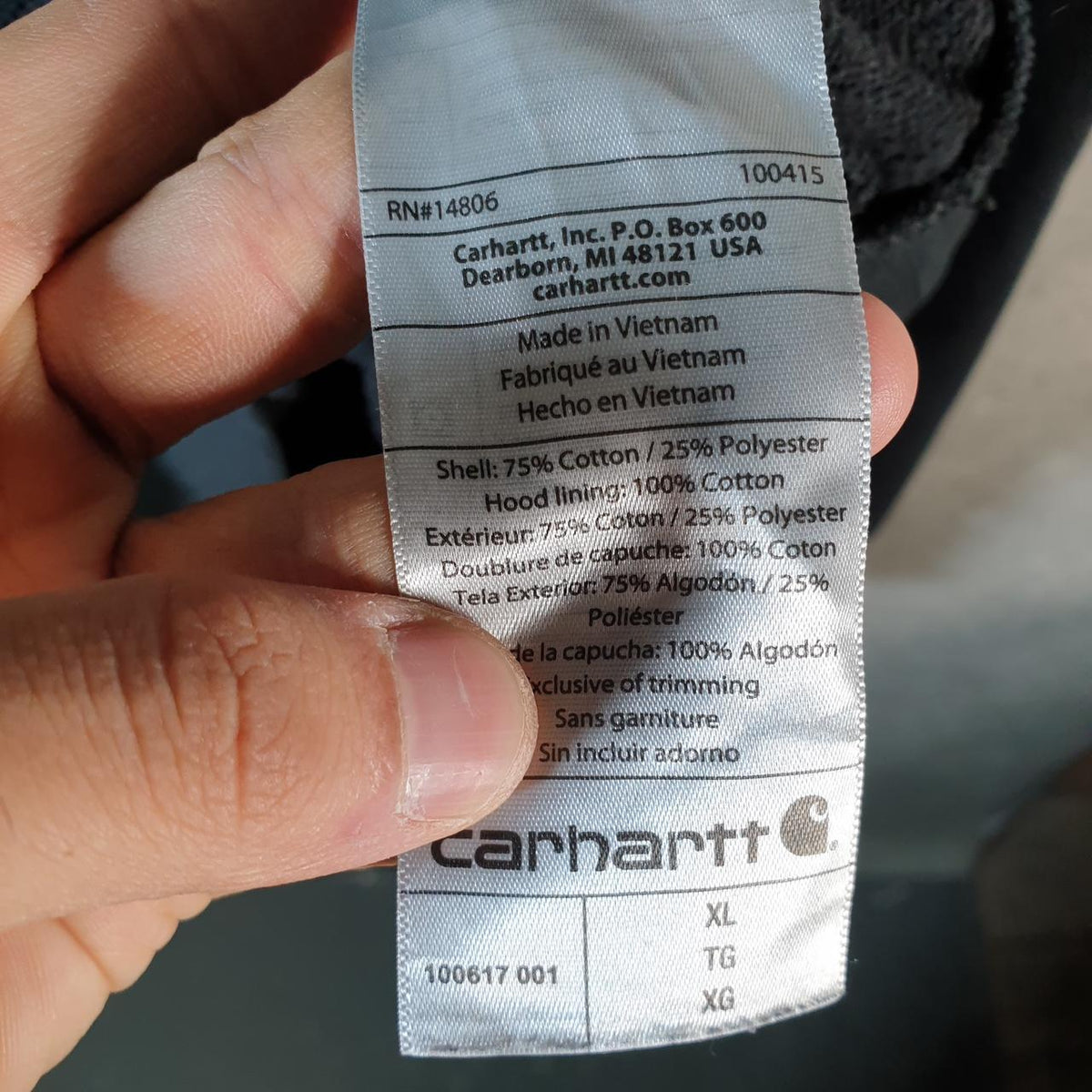 Vintage Carhartt Rain Defender Hoodie Men’s XL Black 1/4 Zip Pullover USA Original Fit