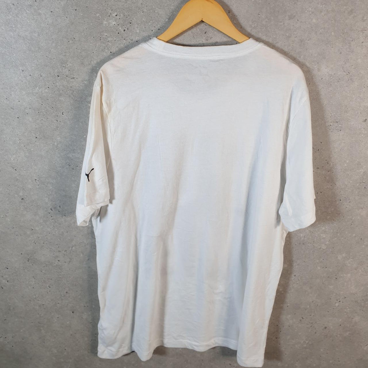 Vintage Puma Spellout T Shirt Mens XL White sports Logo Athletic