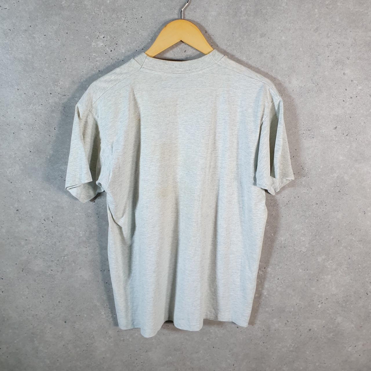 Vintage Fruit of the Loom Around world 49 Days USA 90s Single Stitch T Shirt Men’s Large Grey C8790